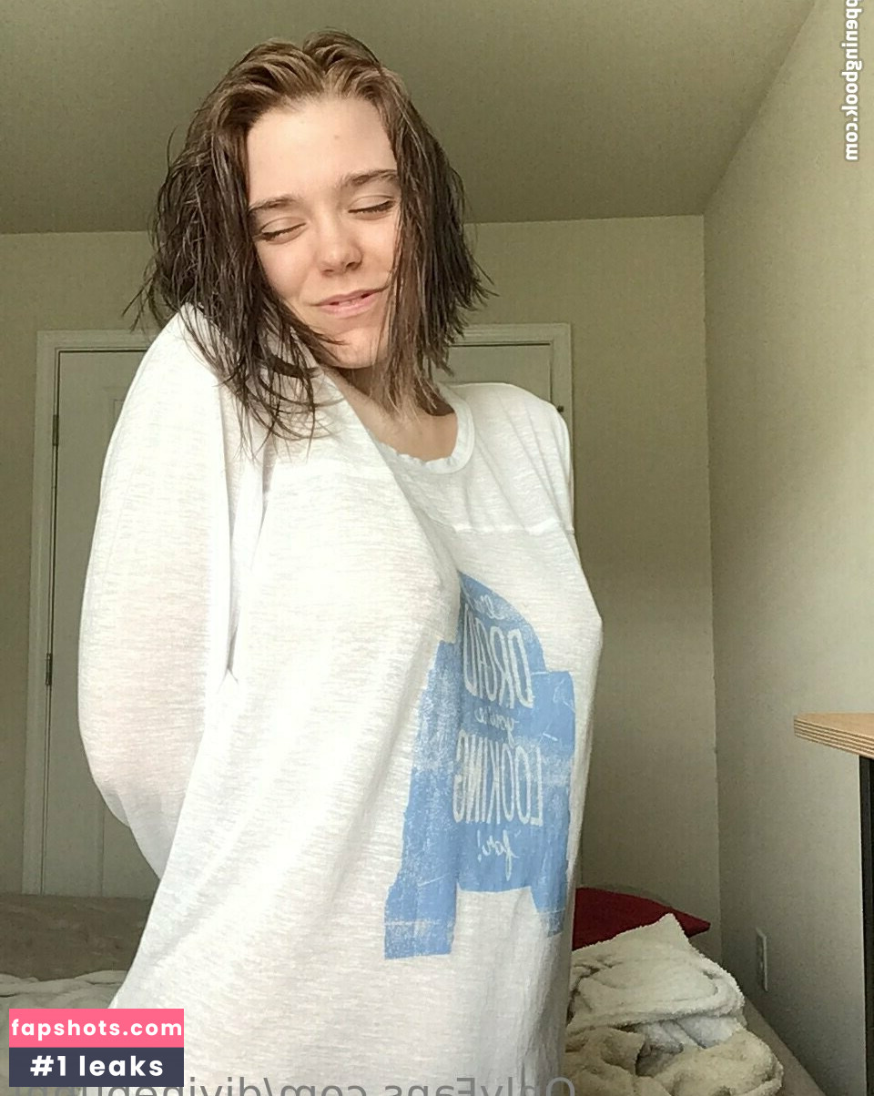 divinebunni Nude Leaks OnlyFans Photos #8 - Fapshots