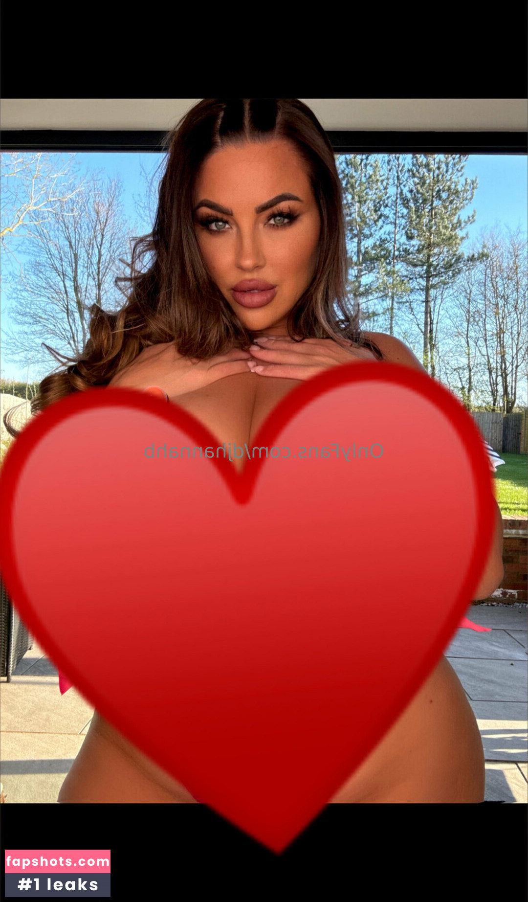 DjHannahB gallery photo #8