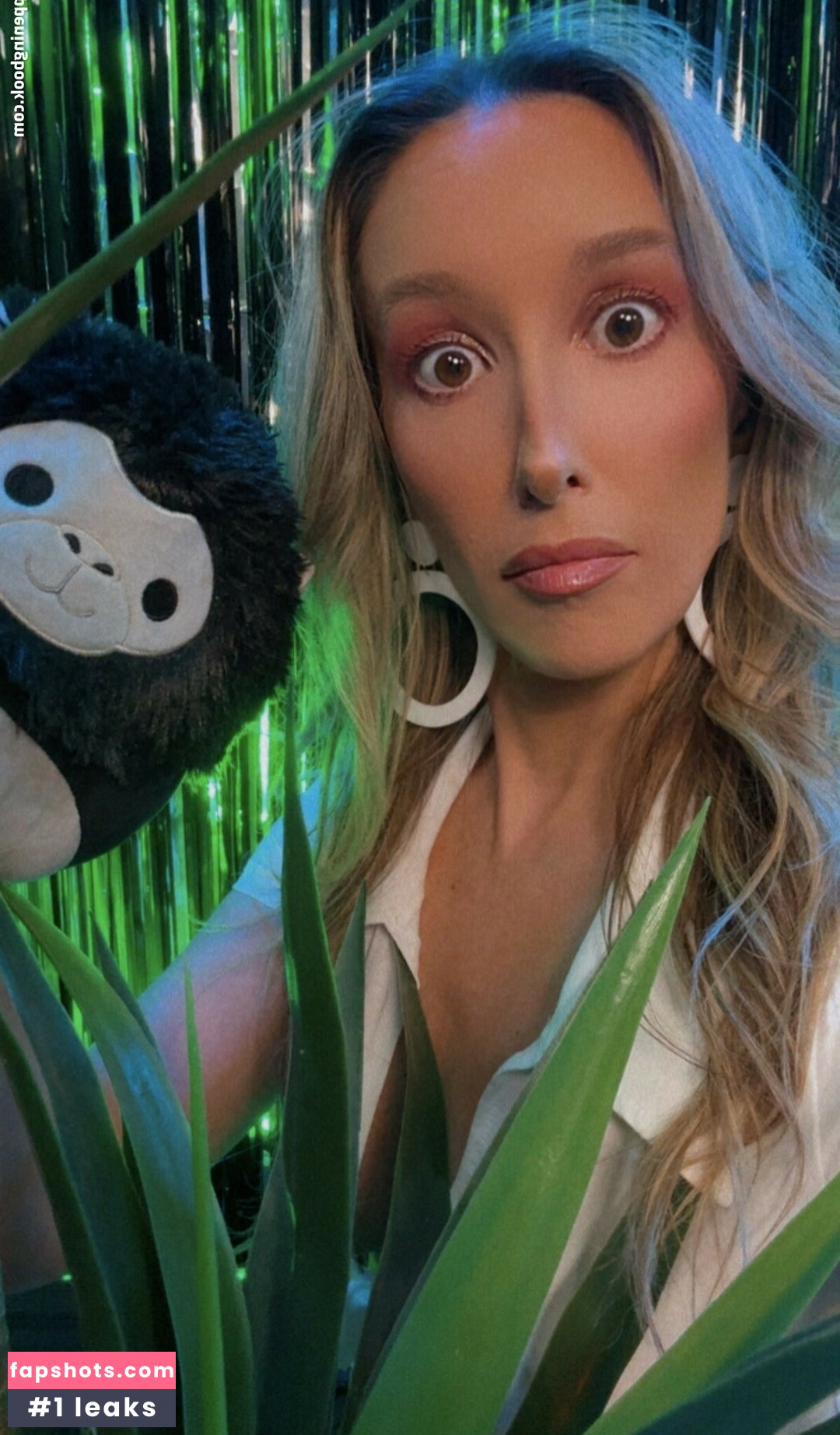 DJMissShelton gallery photo #25