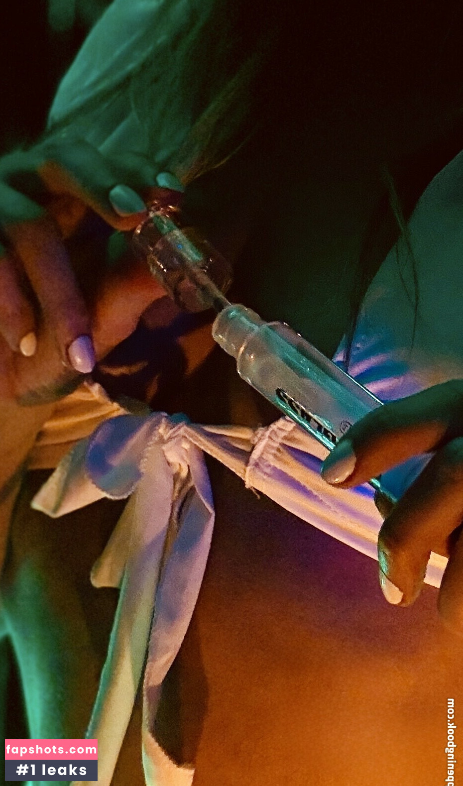 DJMissShelton gallery photo #9