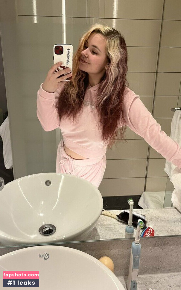 Dog Biscuits Nahé úniky fotek pouze od fanoušků #23 - Fapshots