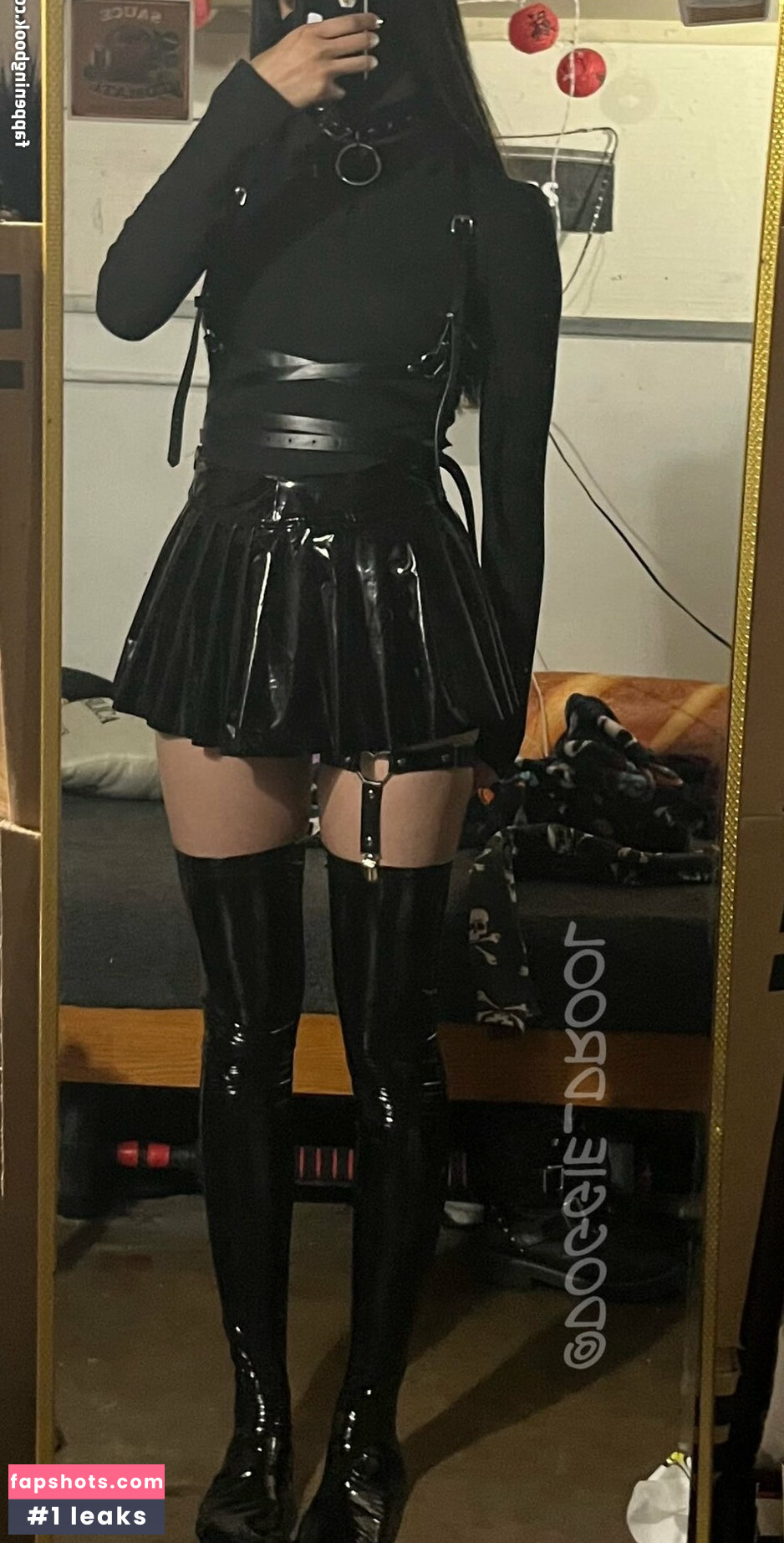 Doggie_Drool gallery photo #13