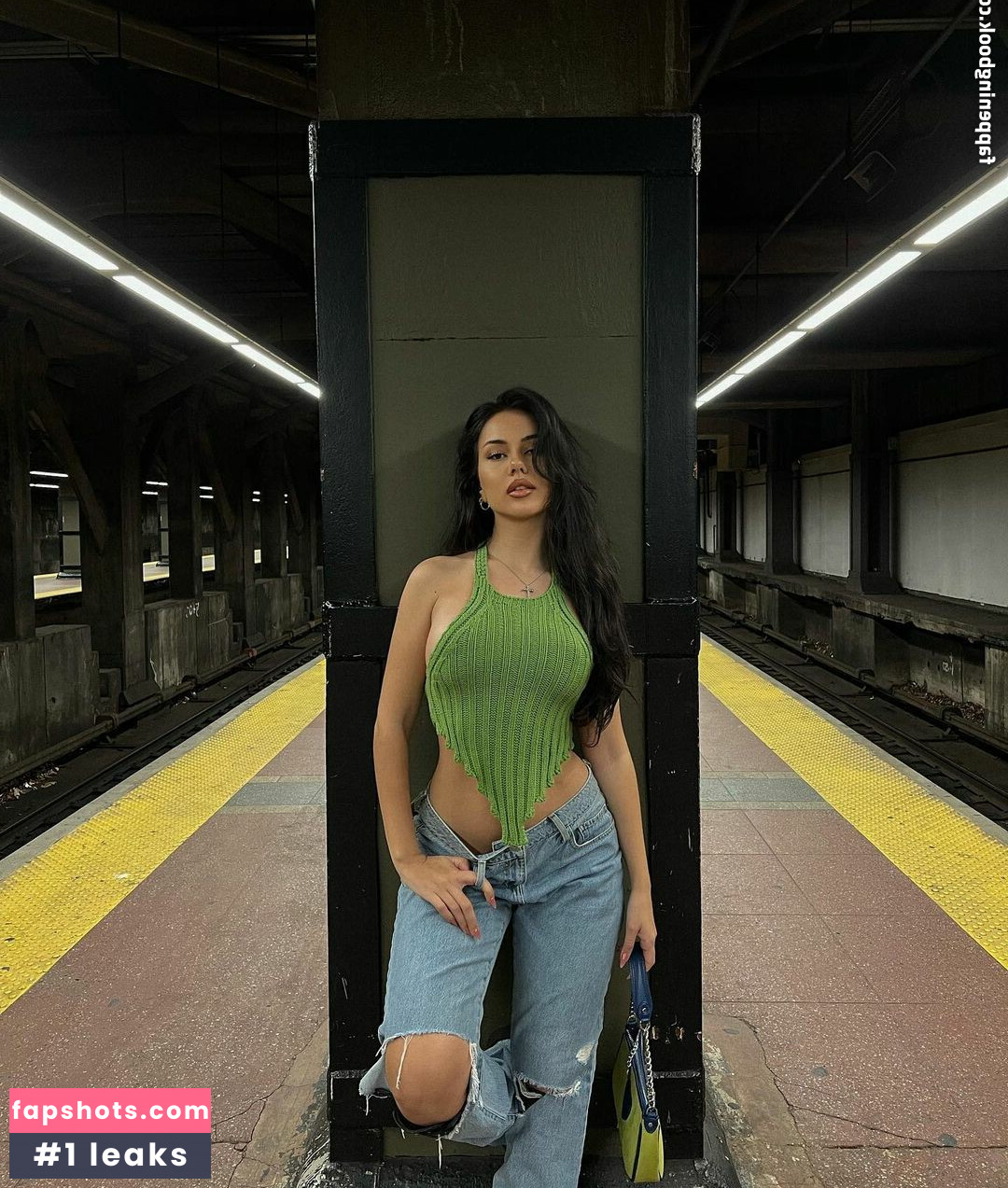 Doina Barbaneagra gallery photo #167