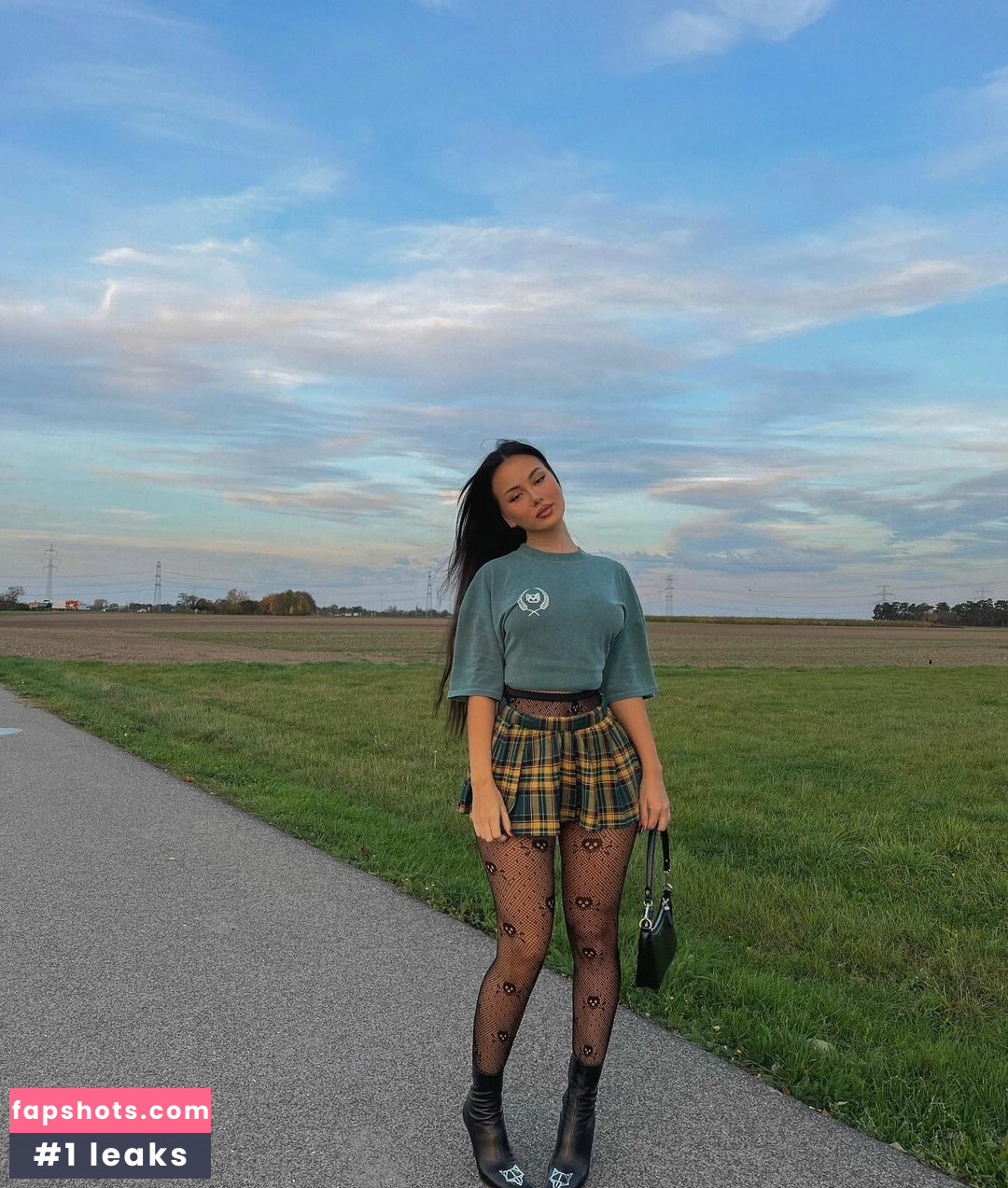 Doina Barbaneagra gallery photo #189