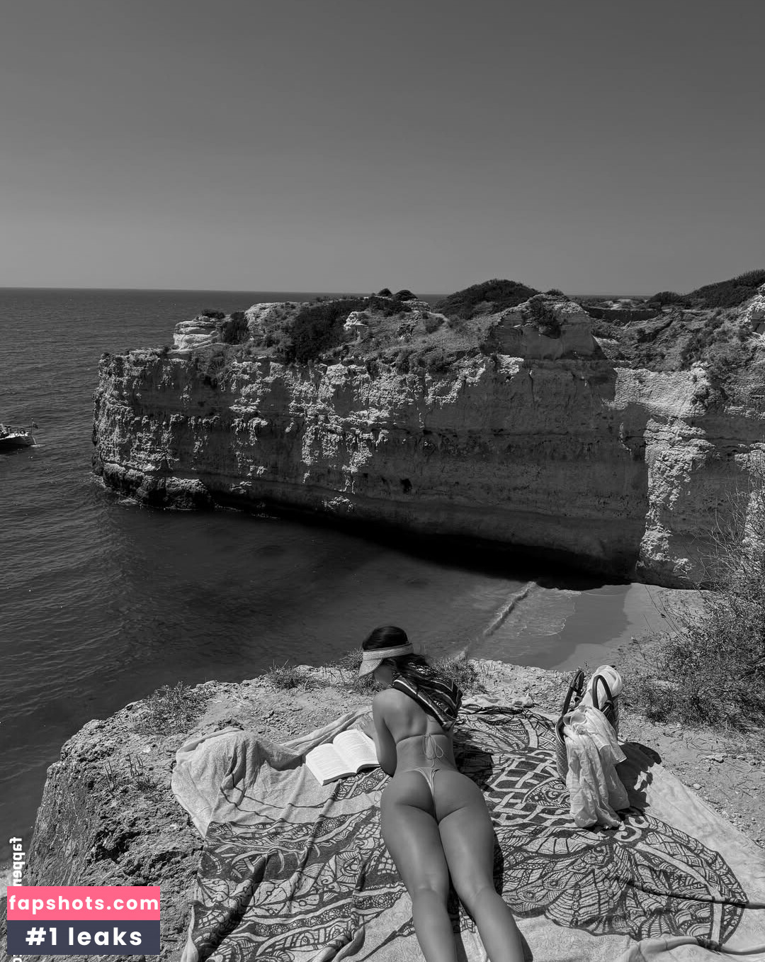 Doina Barbaneagra gallery photo #25