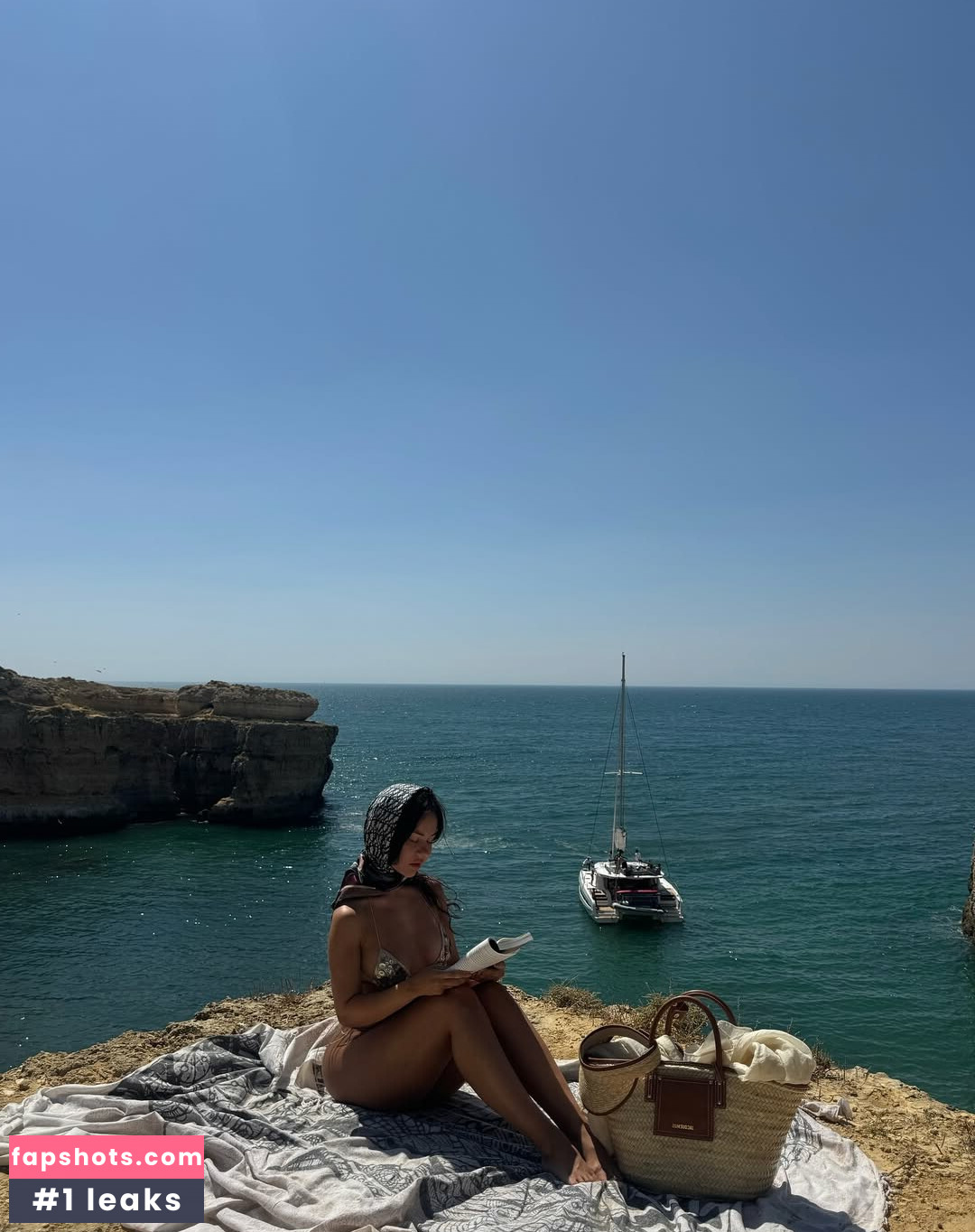 Doina Barbaneagra gallery photo #26