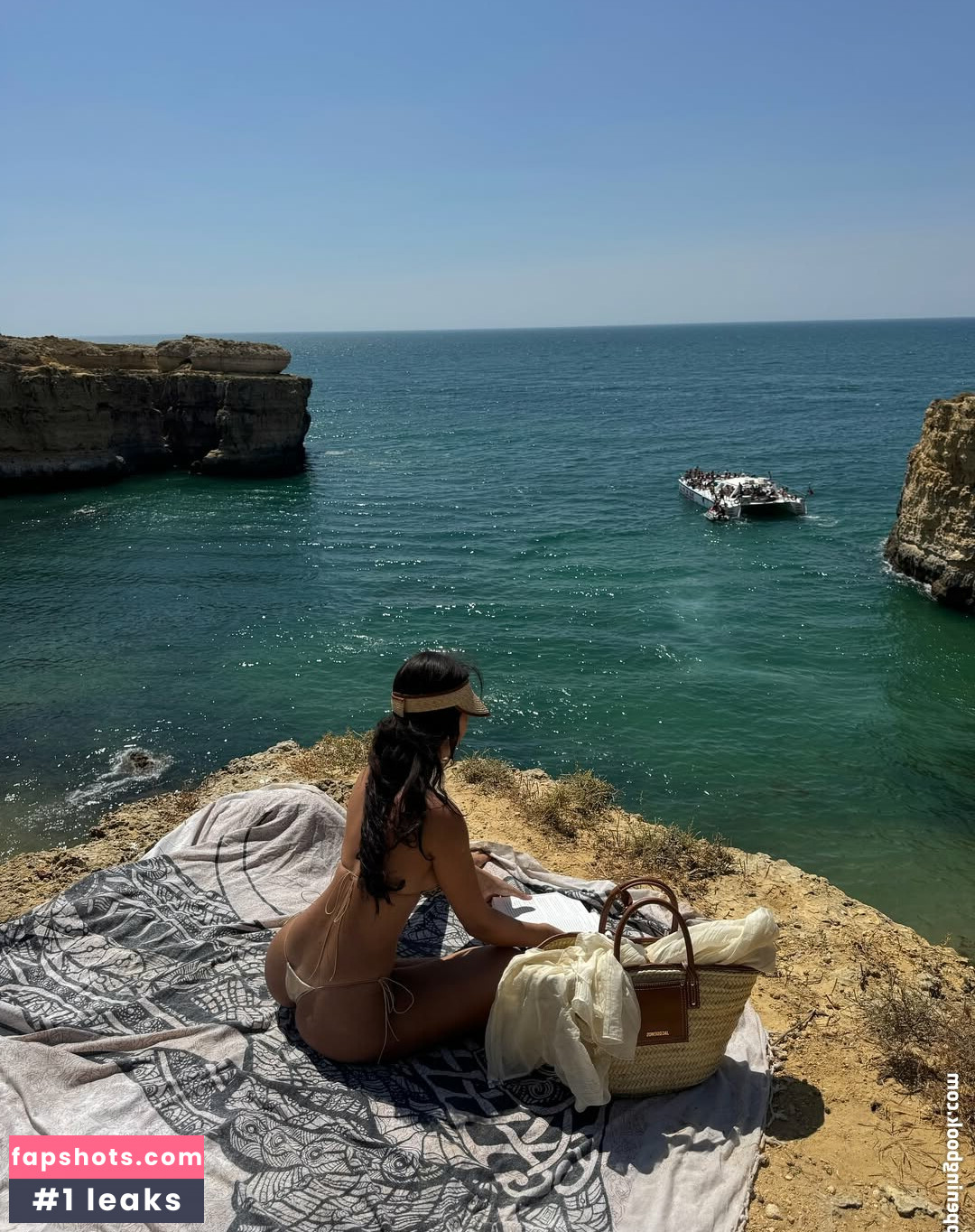 Doina Barbaneagra gallery photo #33