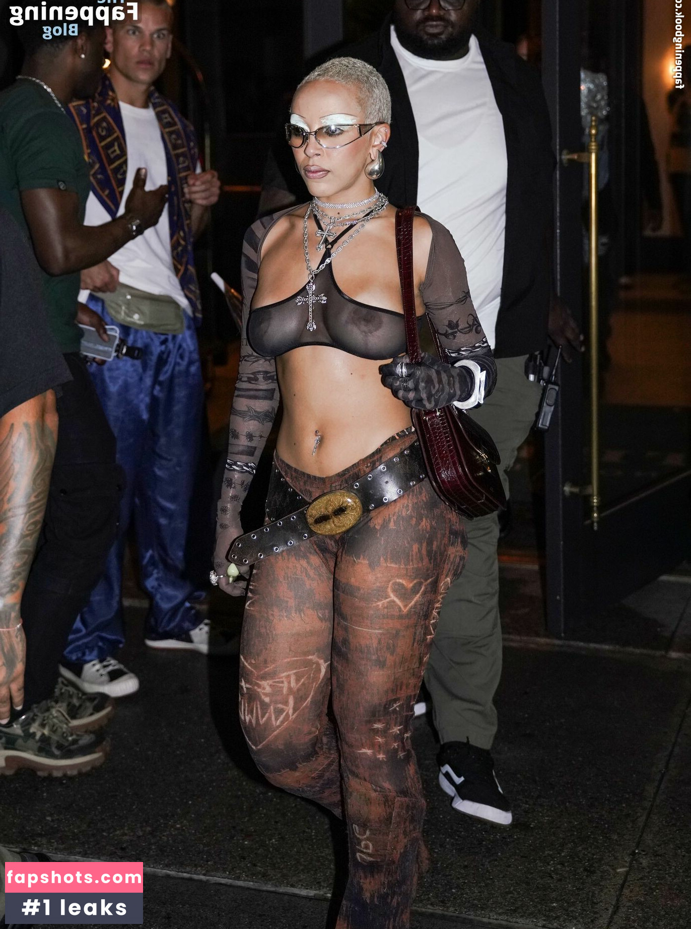 Doja Cat gallery photo #284