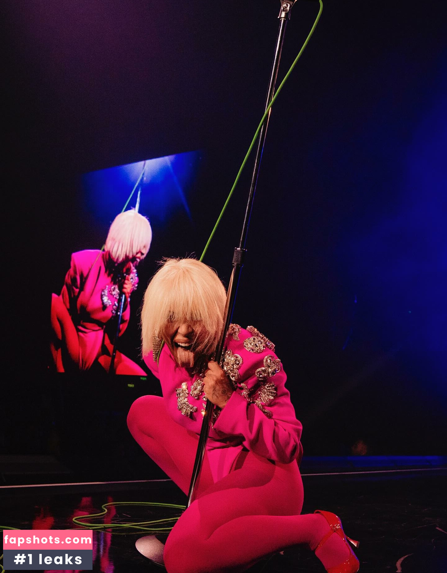 Doja Cat gallery photo #4