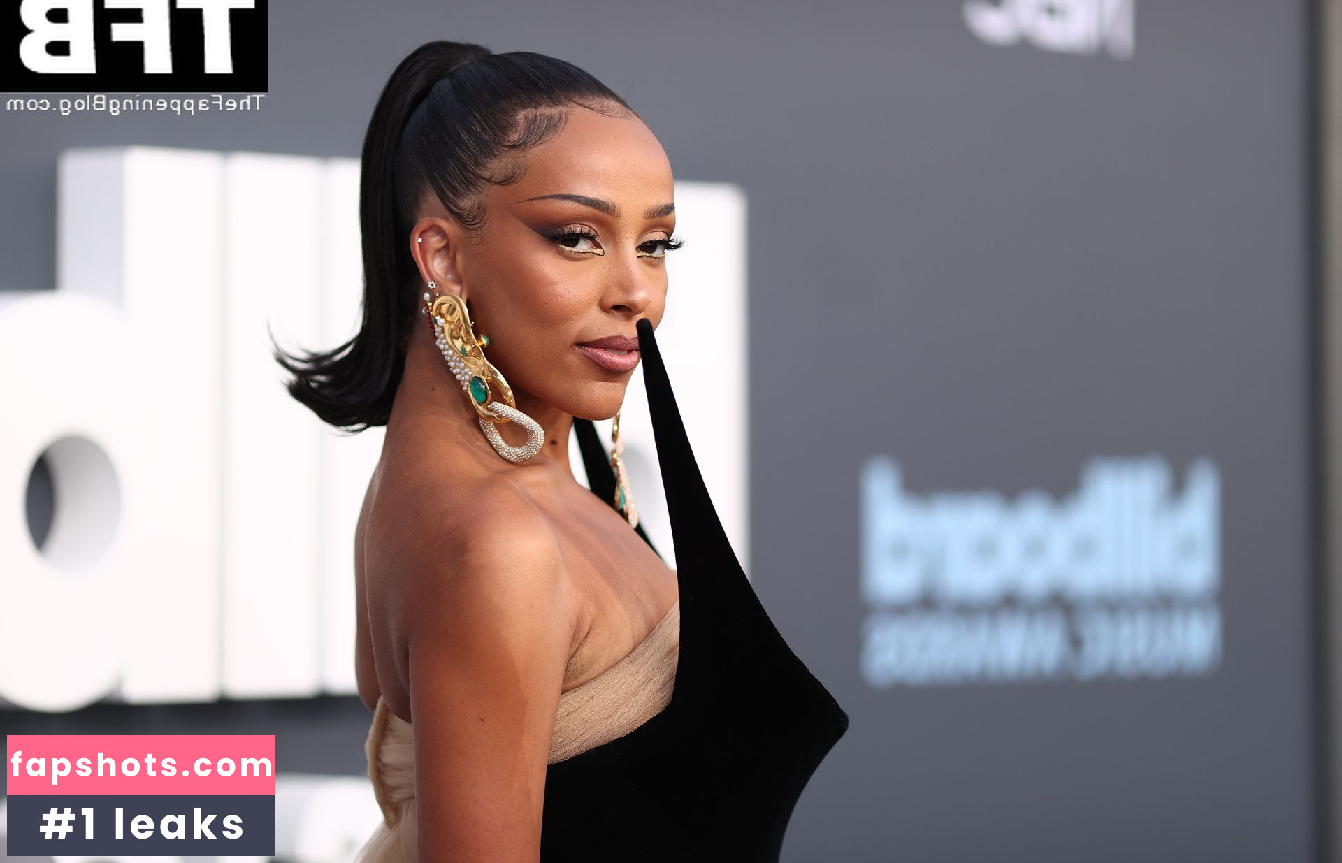 Doja Cat gallery photo #442