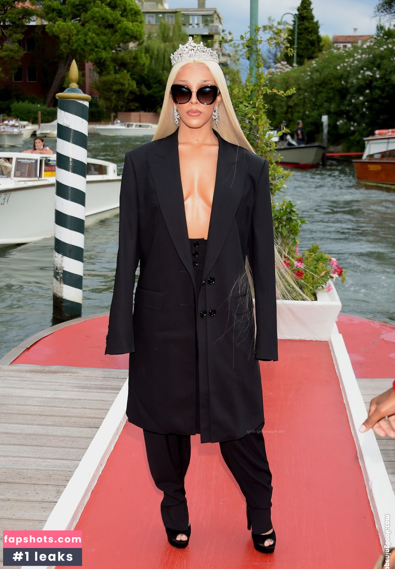 Doja Cat gallery photo #583