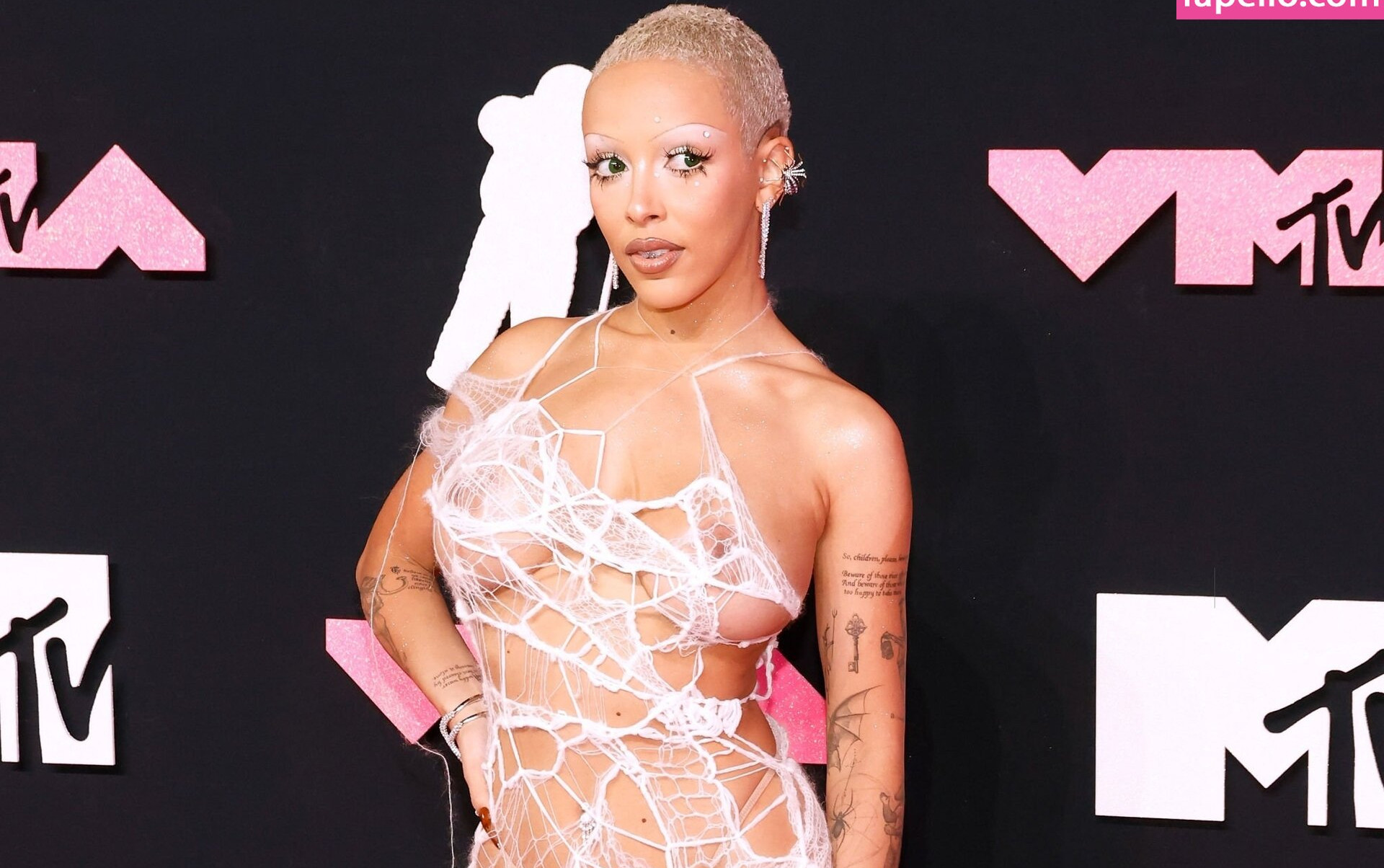 doja-cat gallery photo #836