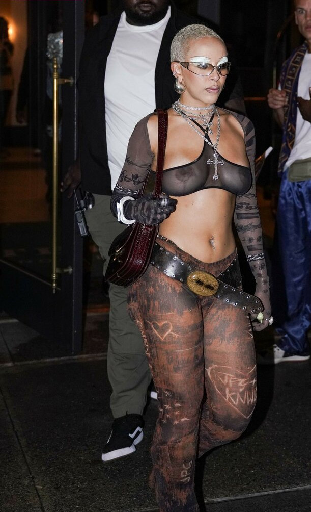 doja-cat gallery photo #876