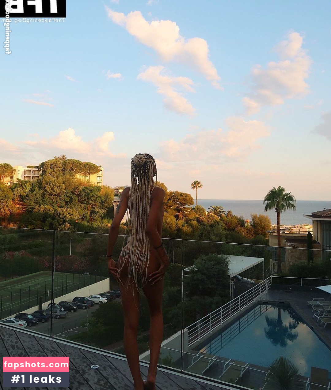 DollBaby gallery photo #10