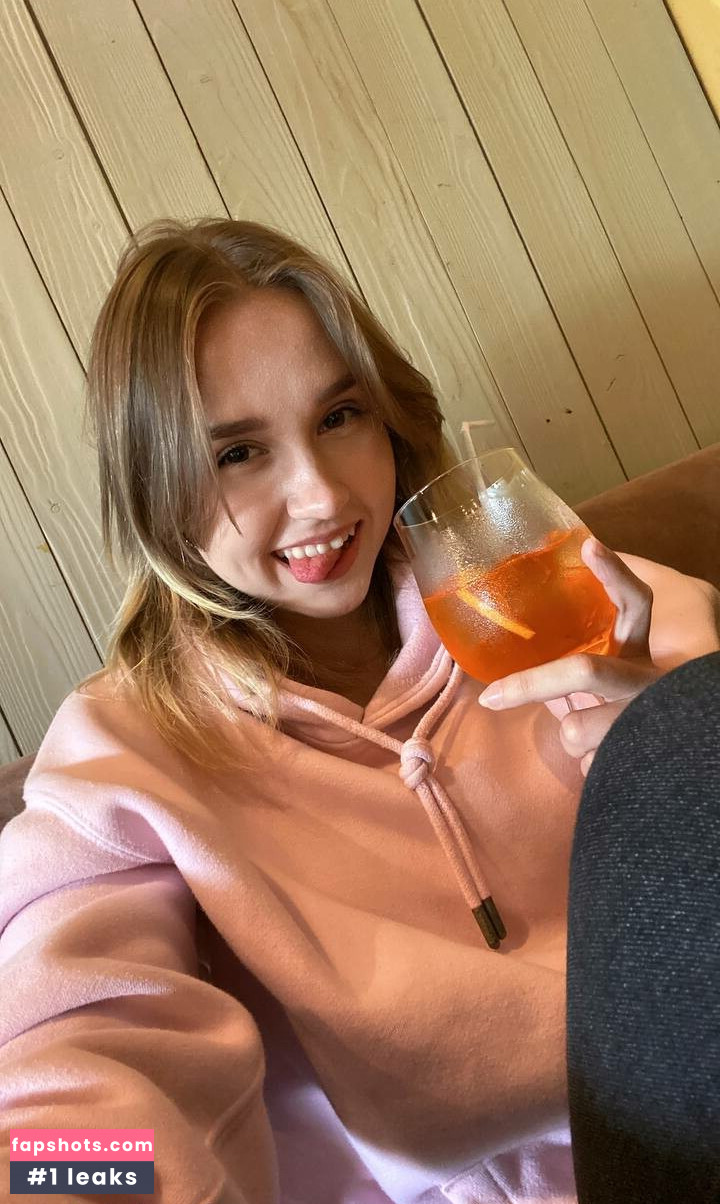 DollHole / GrabFuck Nahé úniky fotek pouze od fanoušků #16 - Fapshots