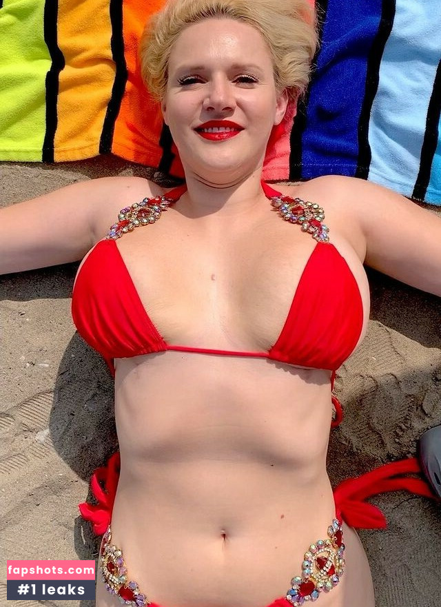 Dolly Fox gallery photo #6