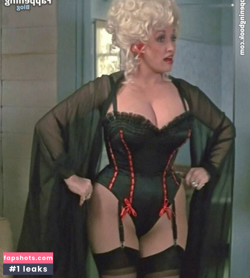 Dolly Parton Nude Leaks OnlyFans Photos #35 - LeakJerk