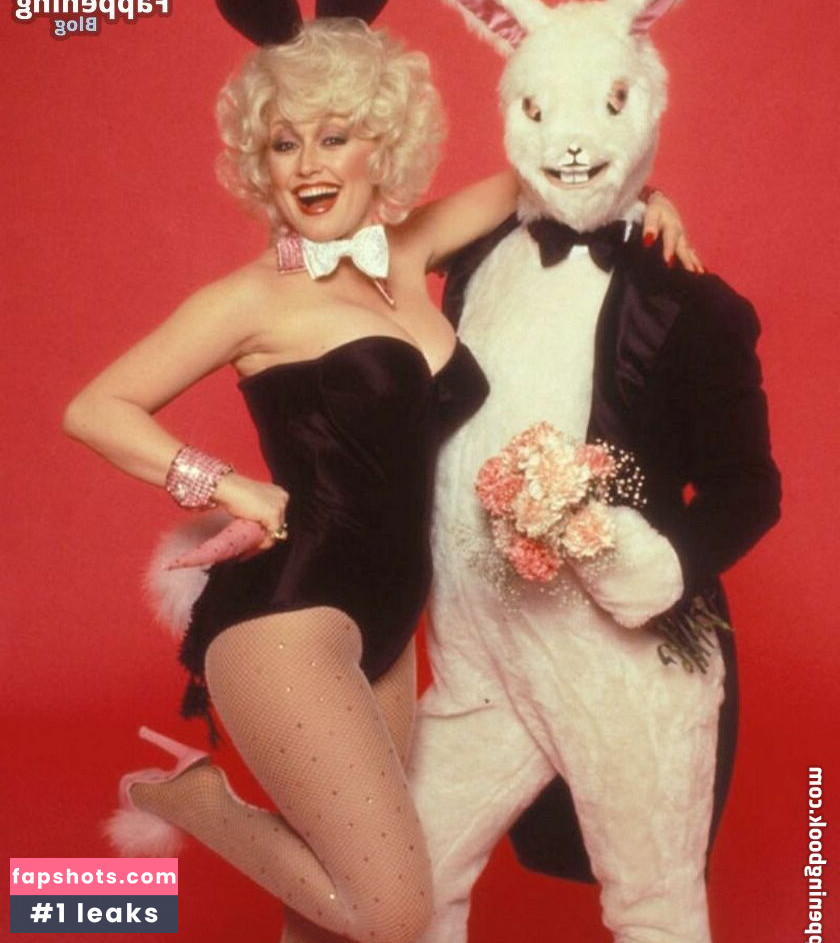 Dolly Parton Nude Leaks OnlyFans Photos #38 - LeakJerk