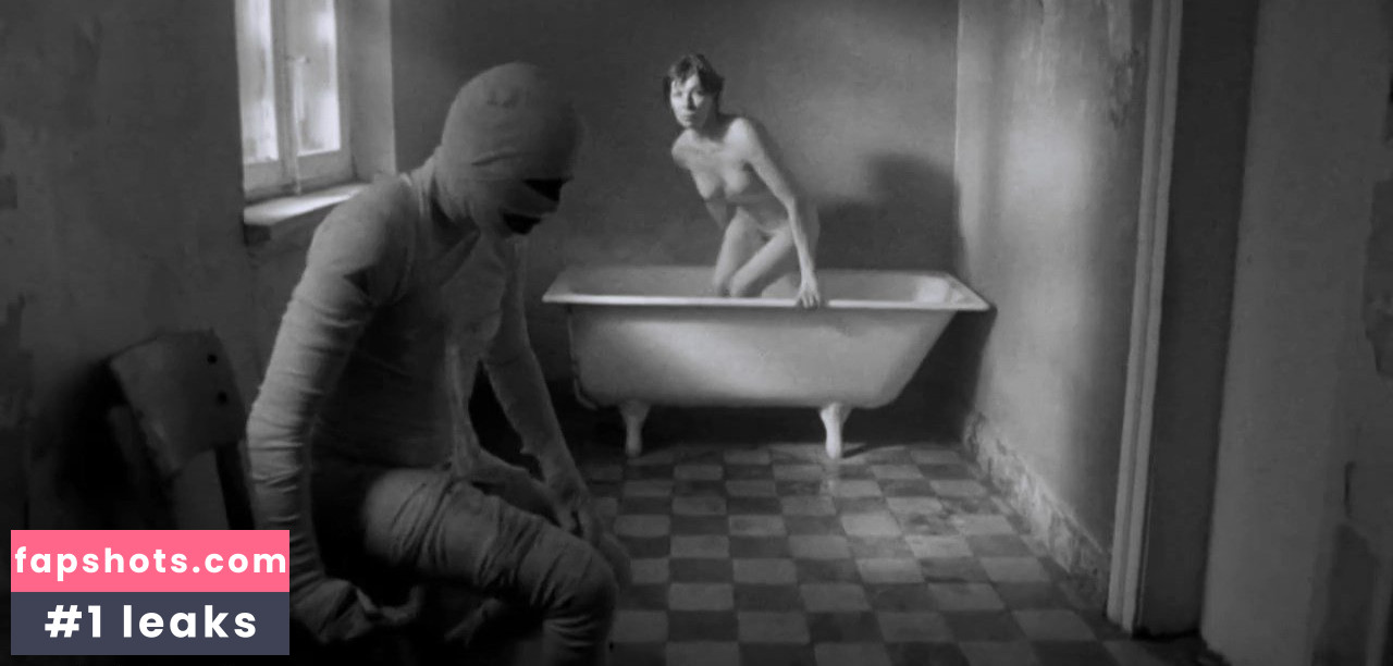 Dolores Bouckaert gallery photo #2