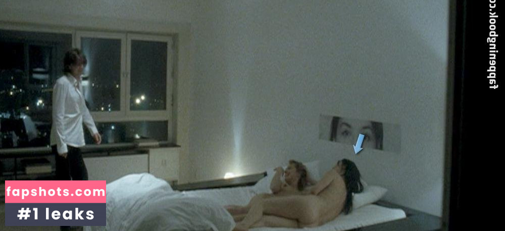 Dolores Bouckaert gallery photo #10