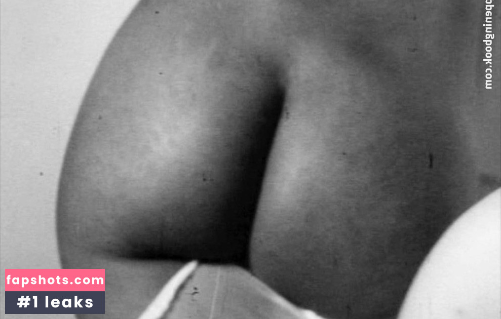 Dolores Nude Leaks OnlyFans Photos #2 - LeakJerk