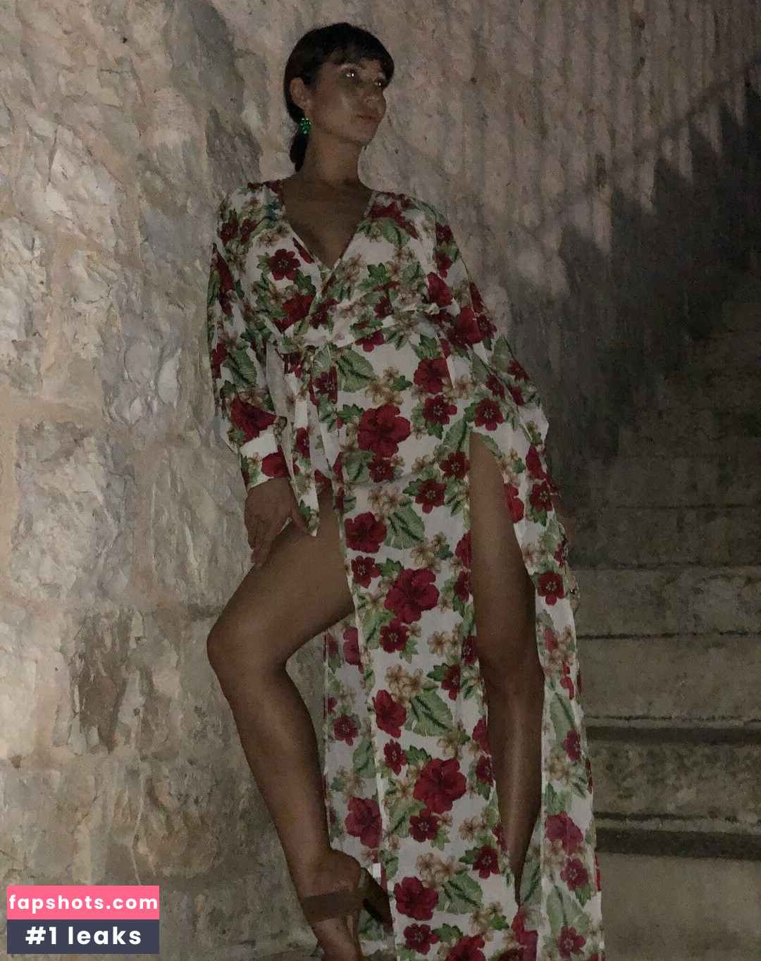 Dominant Mommy gallery photo #10