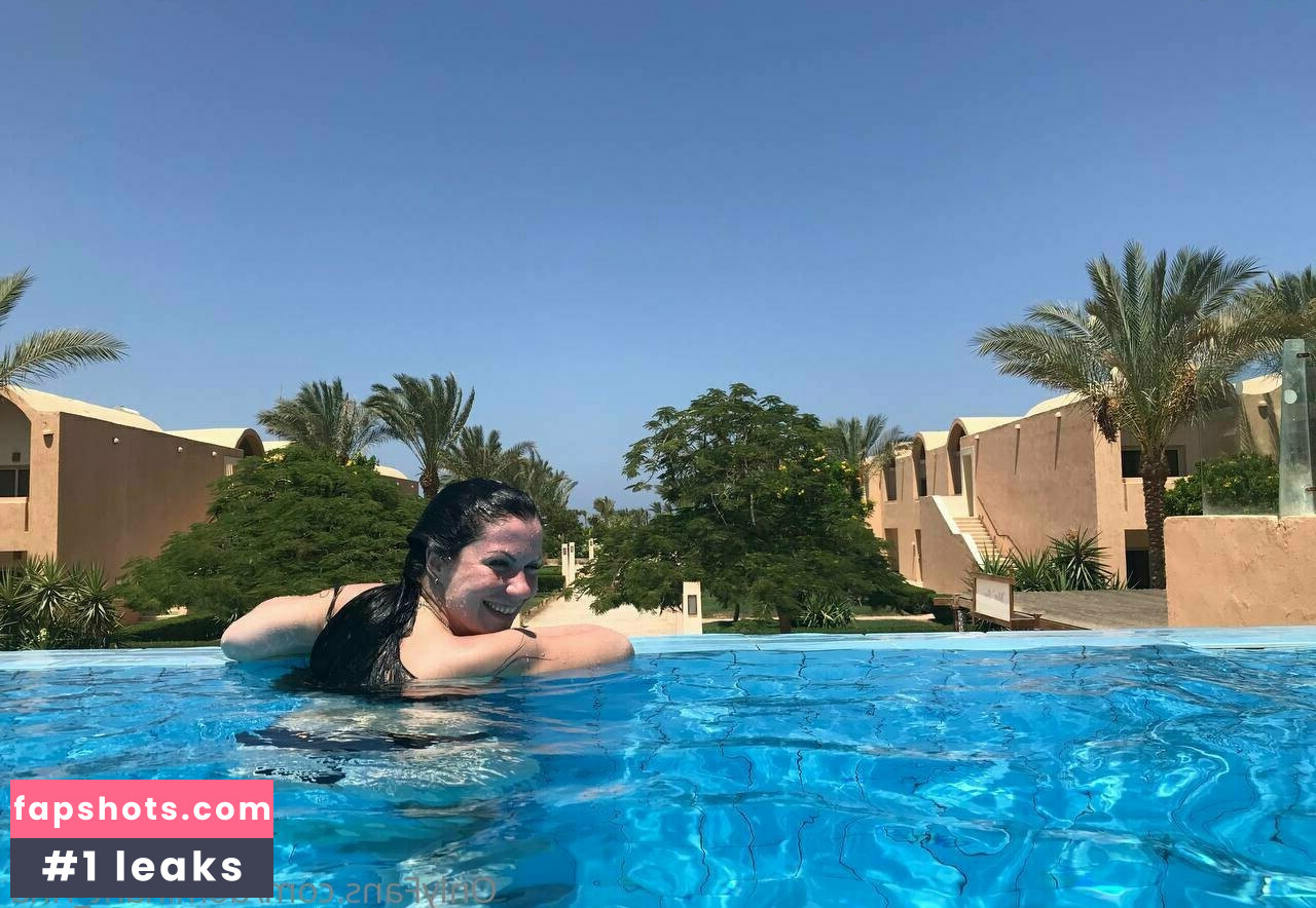 dominant_rina gallery photo #37