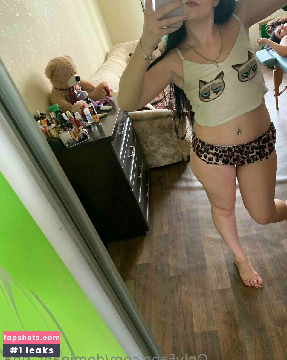 dominant_rina gallery photo #10