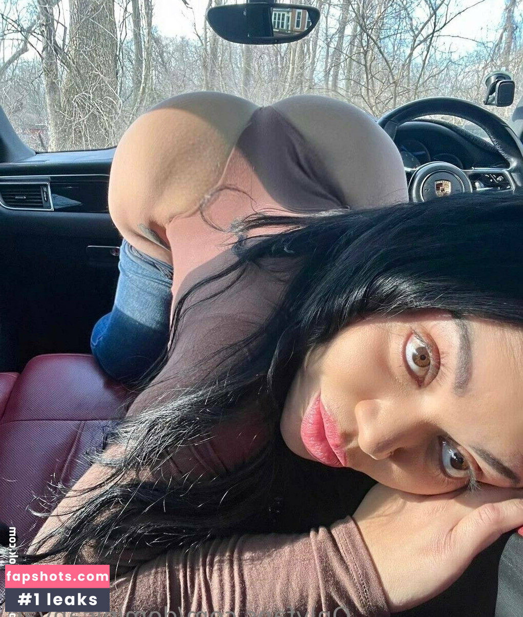 dominicanyari Nude Leaks OnlyFans Photos #8 - Fapshots