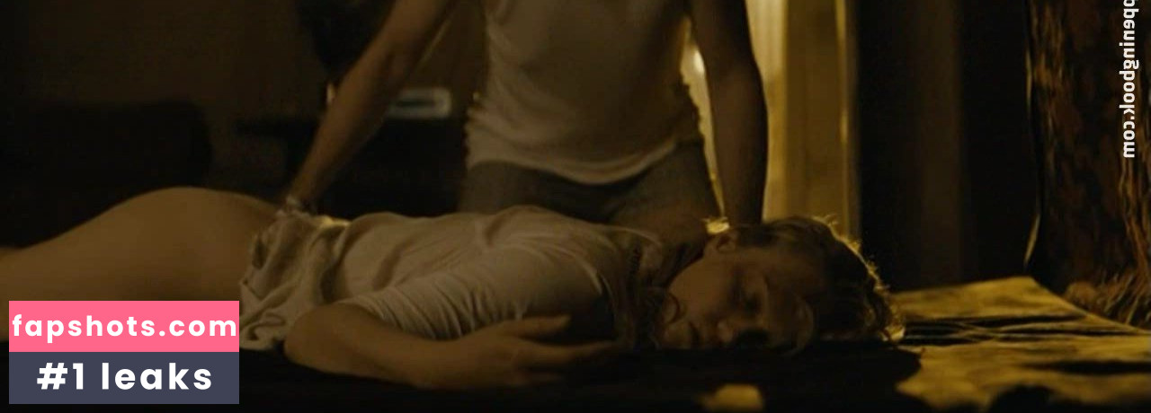 Dominika Zelenikova gallery photo #3