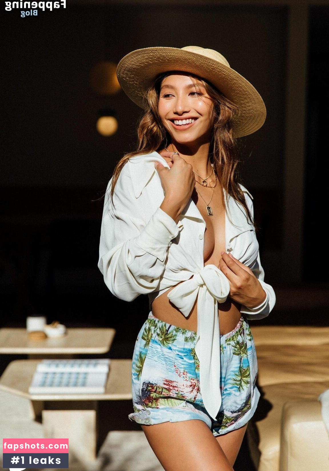 Dominique Lobito gallery photo #37