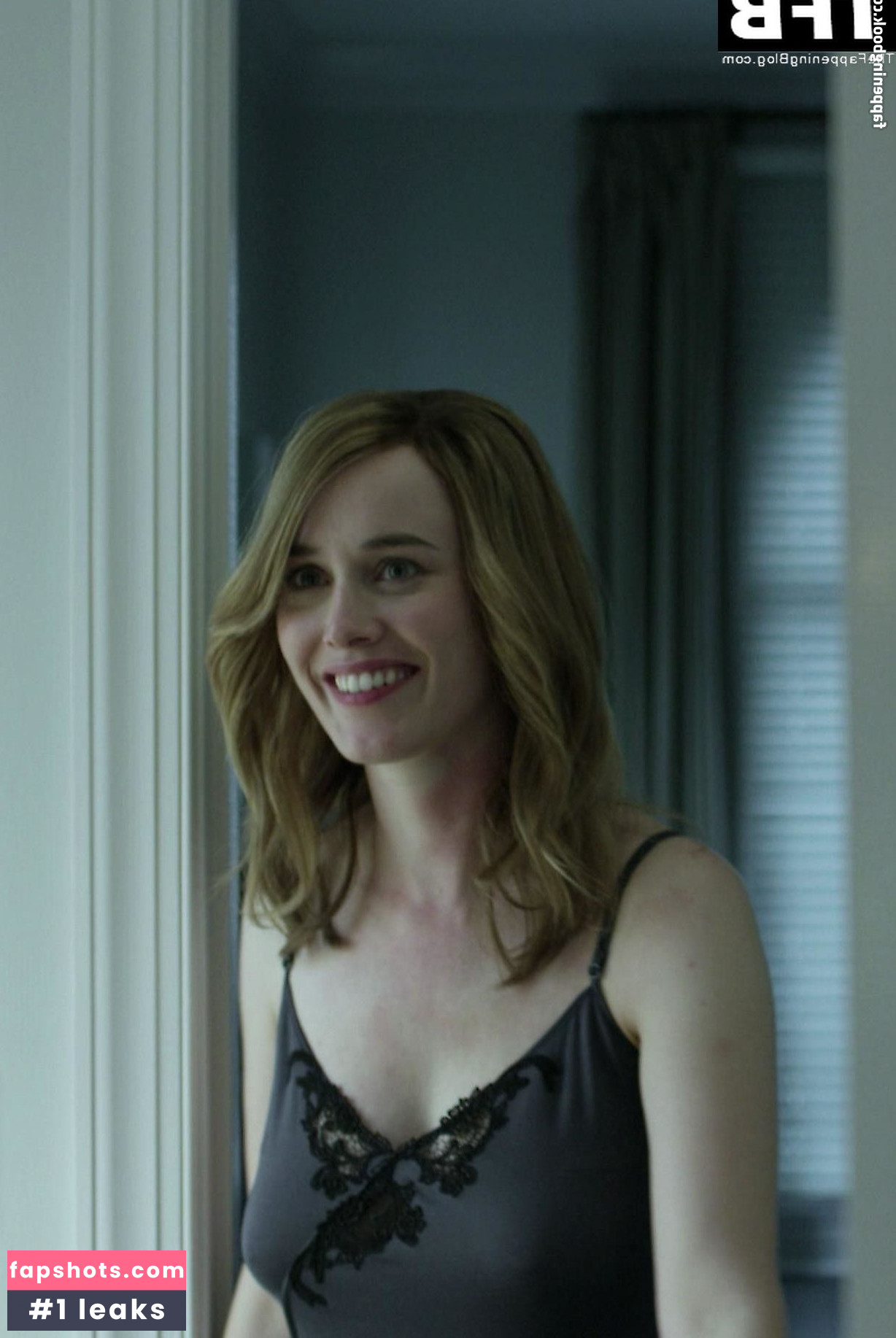 Dominique McElligott gallery photo #20