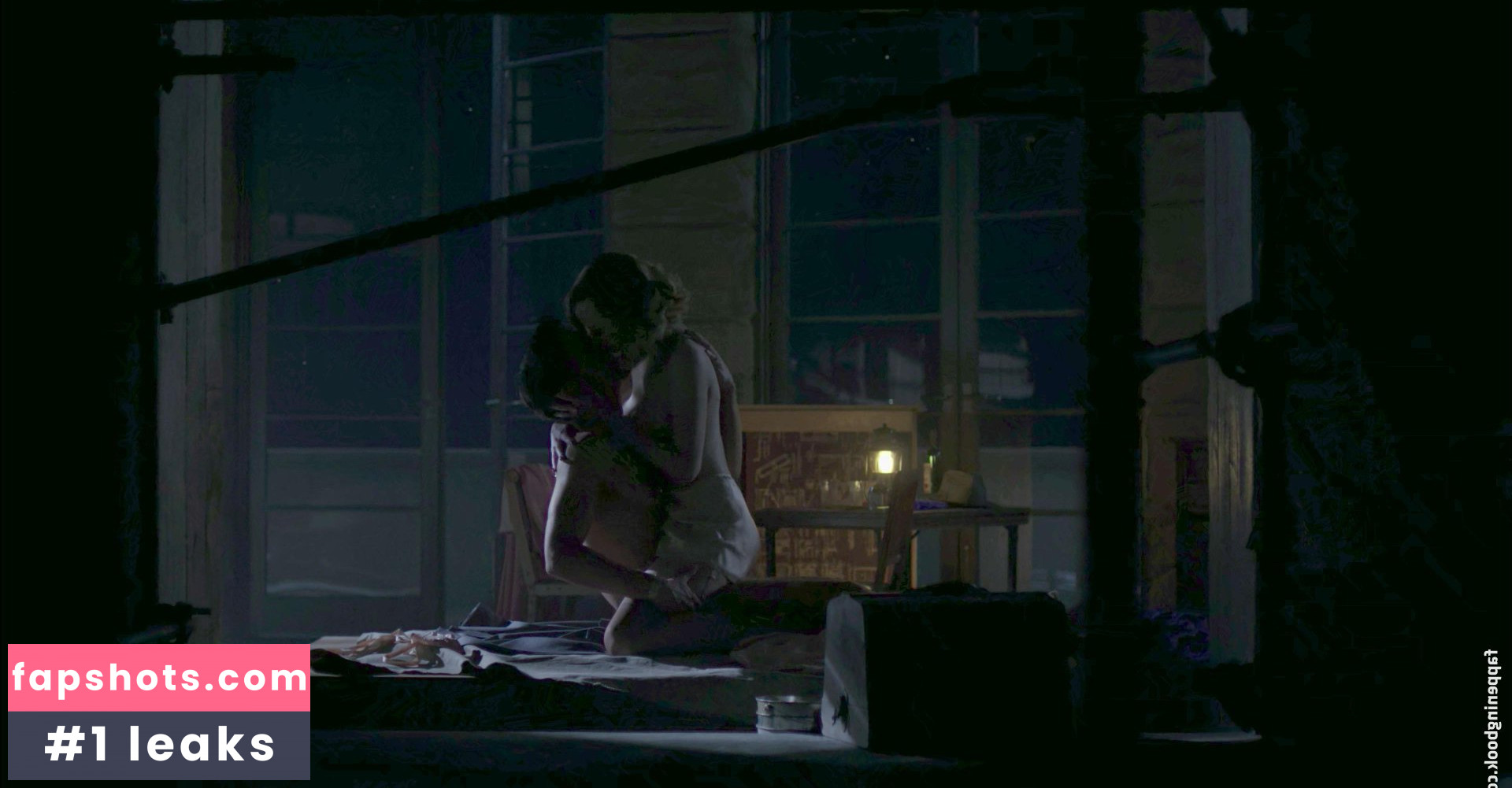 Dominique McElligott gallery photo #33