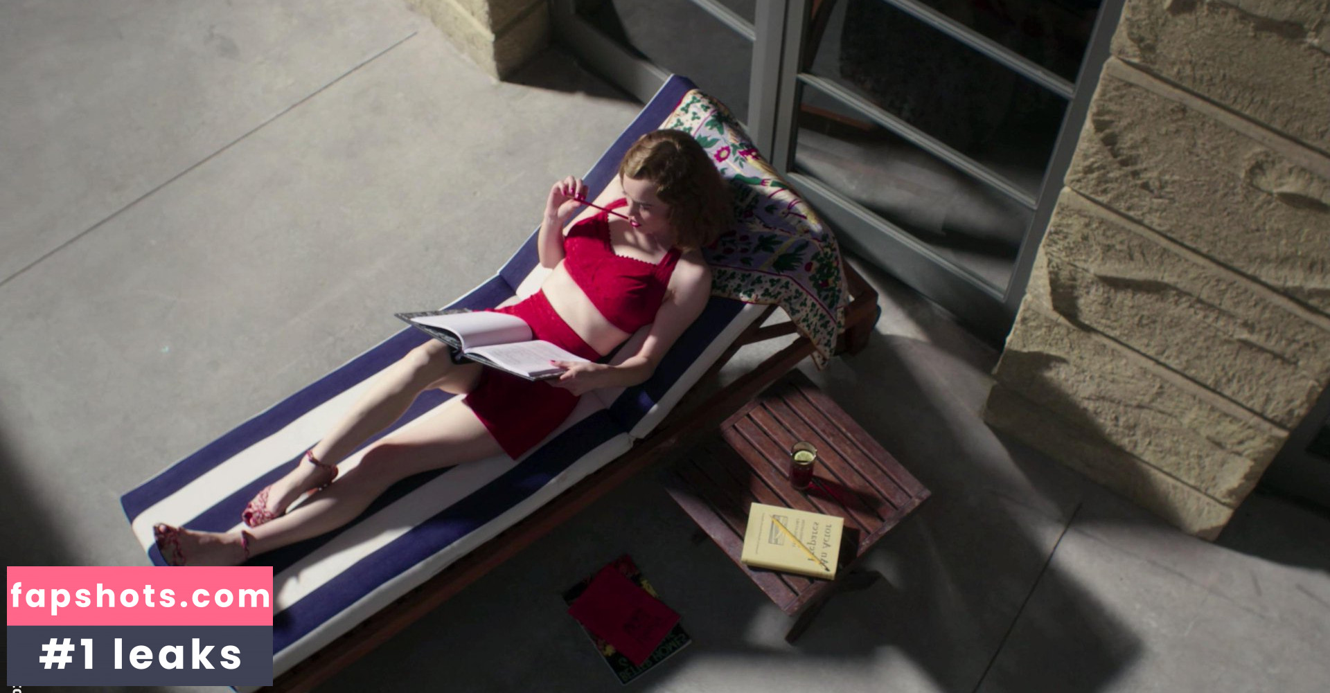 Dominique McElligott gallery photo #35