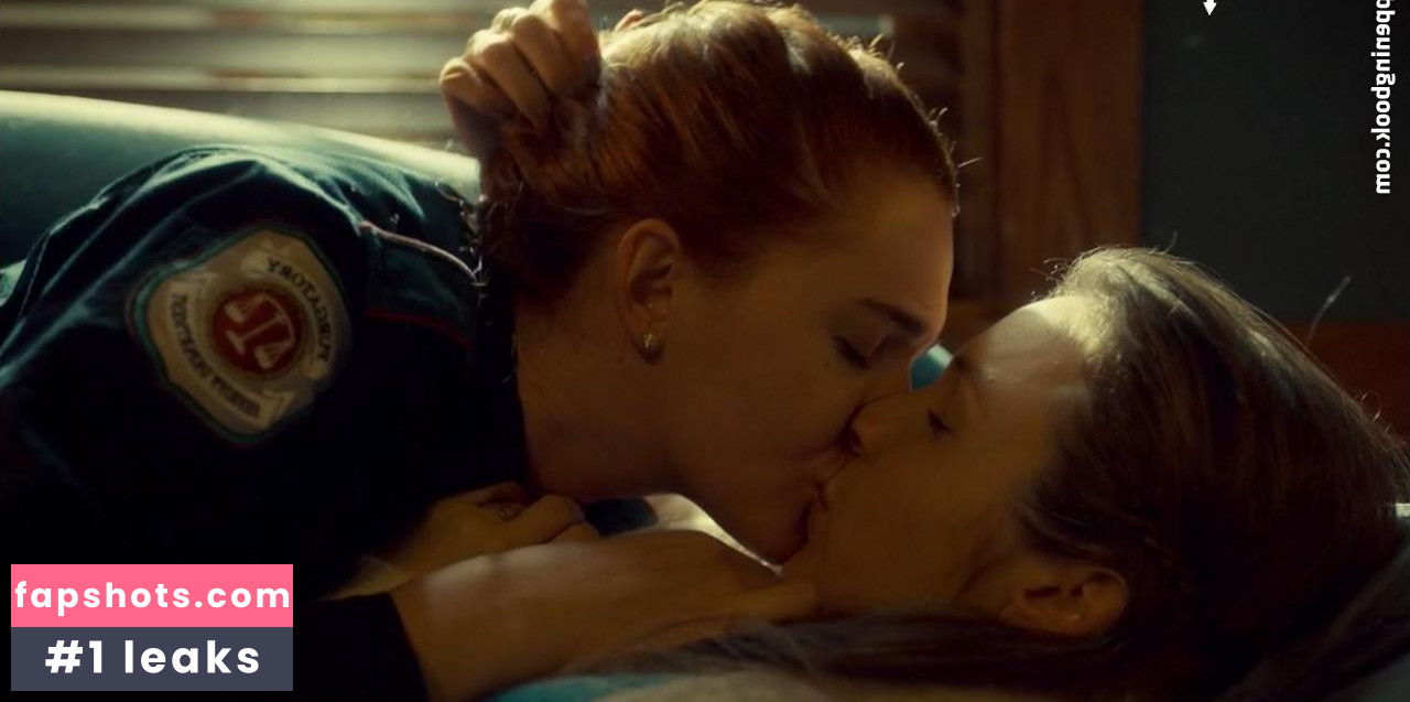 Dominique Provost-Chalkley gallery photo #8