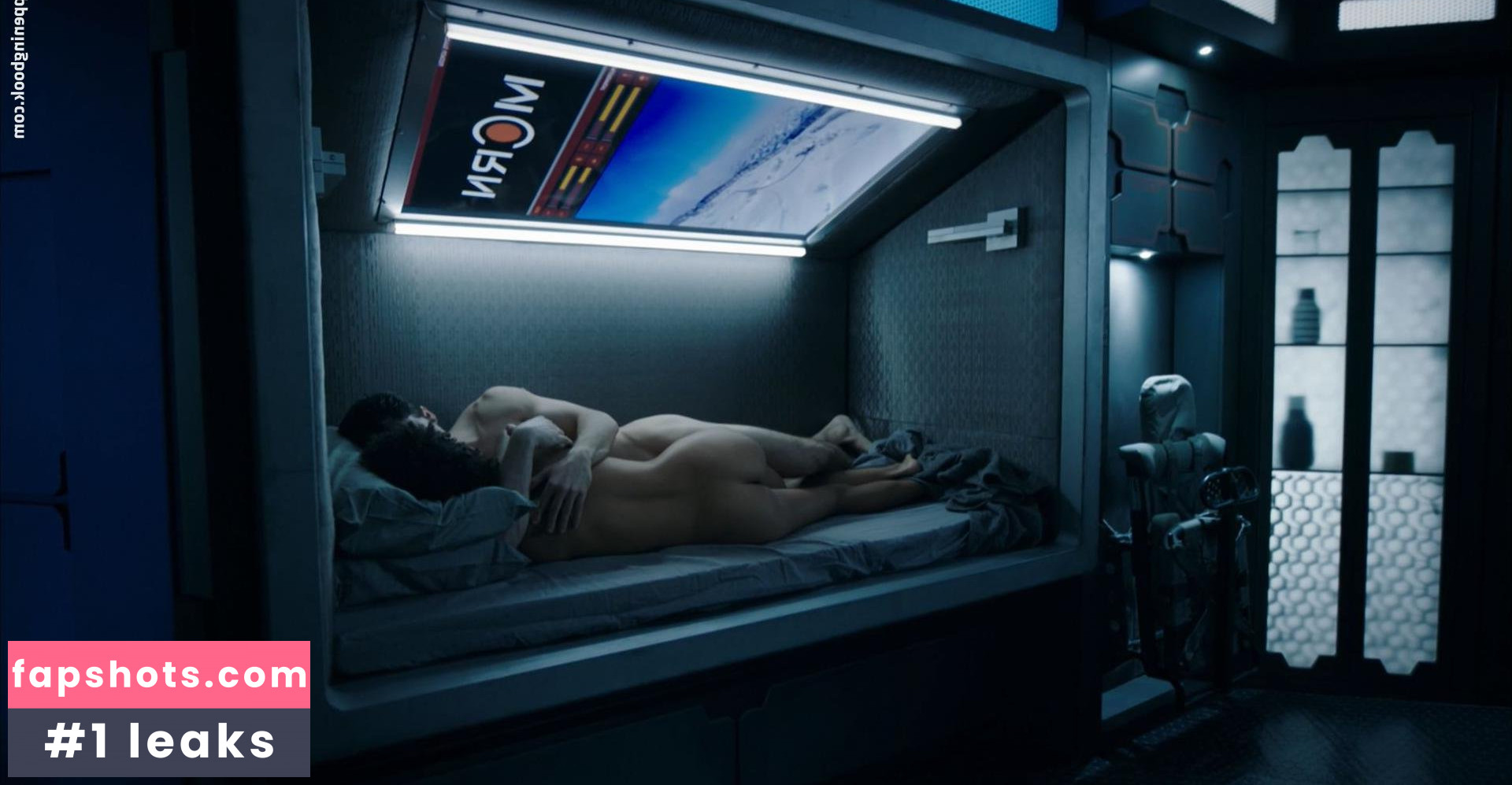 Dominique Tipper gallery photo #6