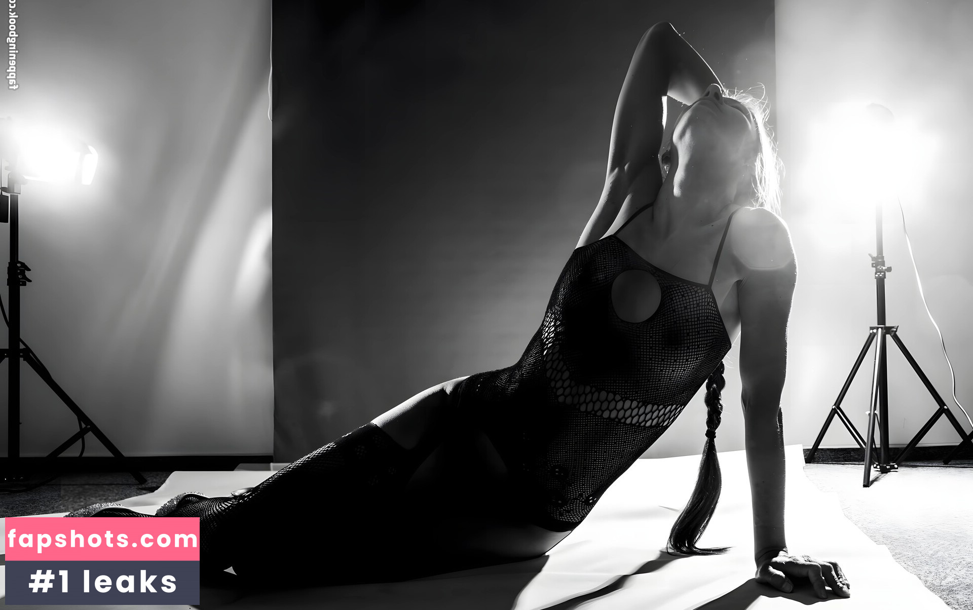 Domniki Papadopoulou gallery photo #20