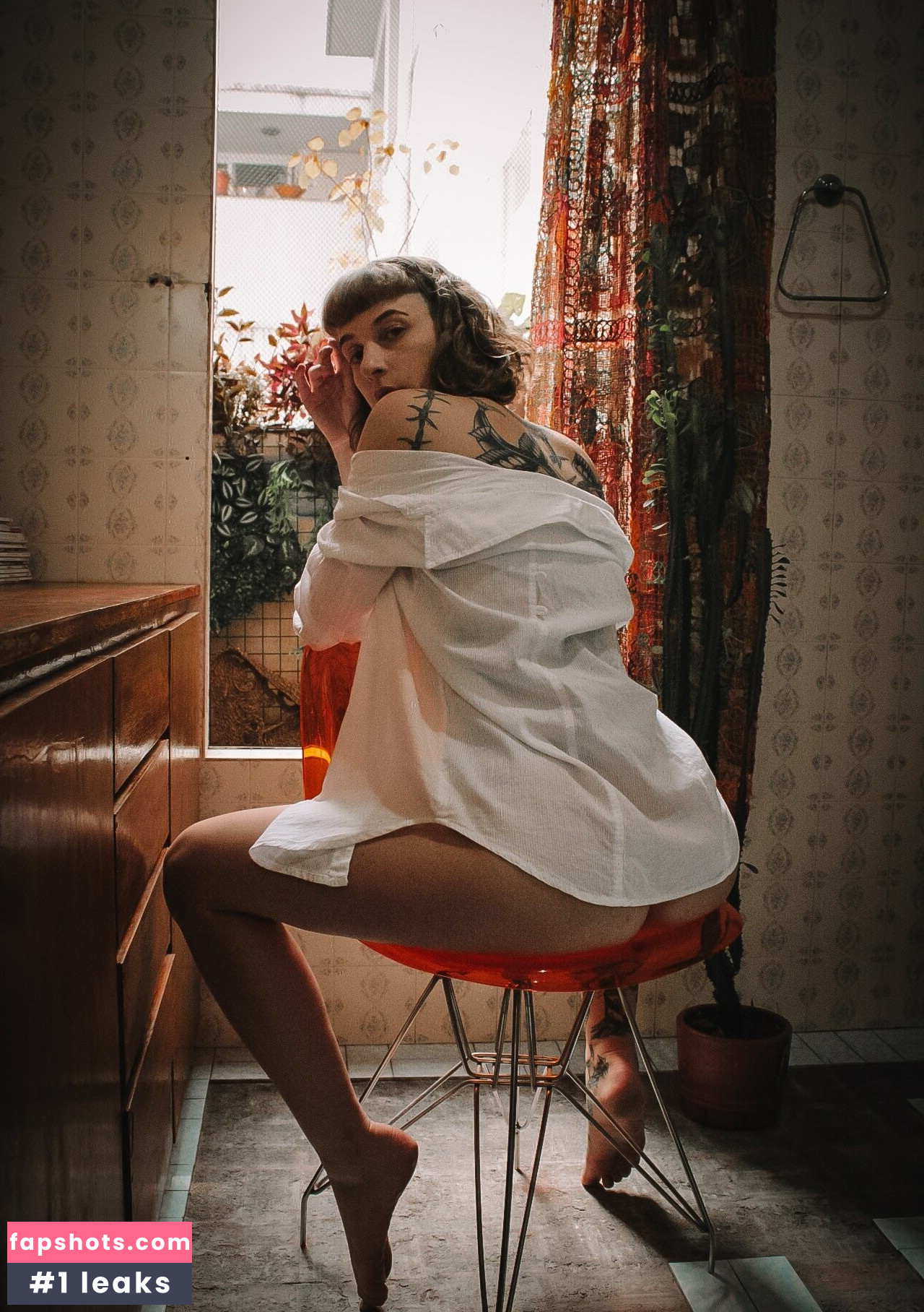 donalaura_ nude babe gallery