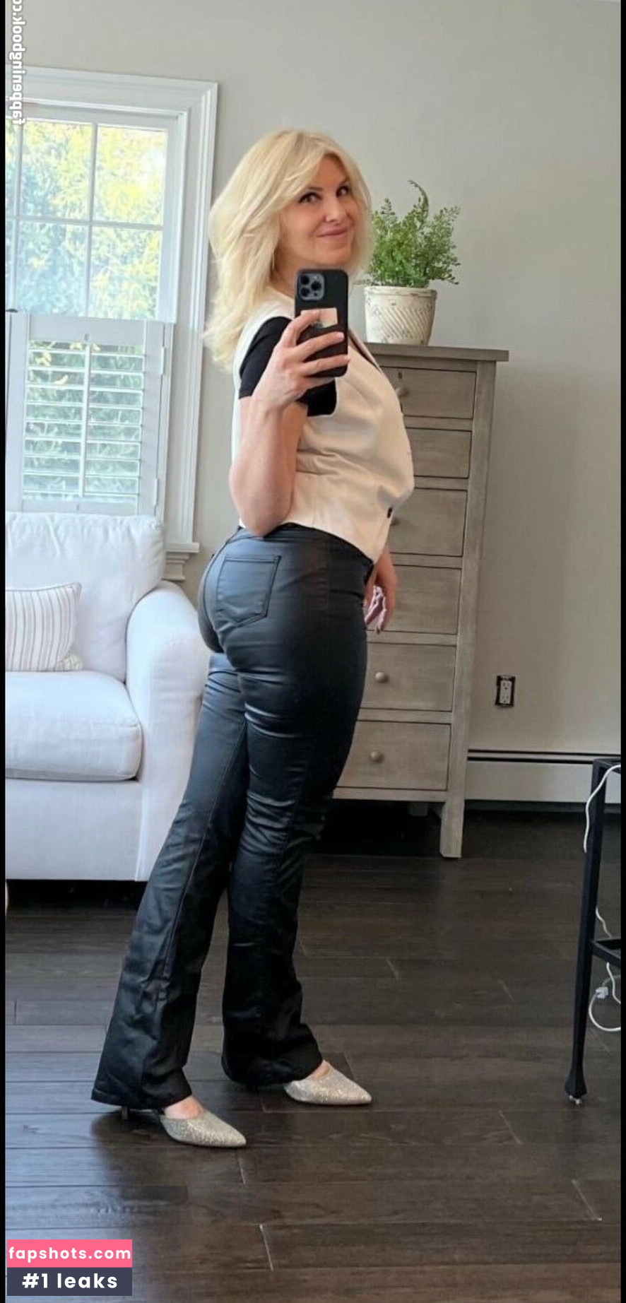 Donna Dalessandro gallery photo #29