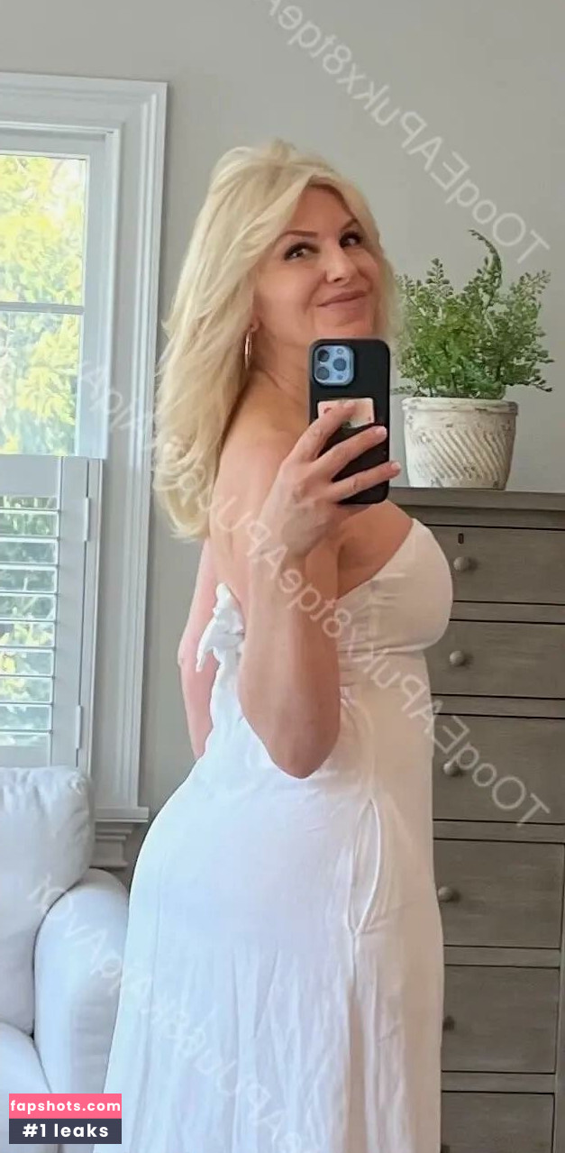 Donna Dalessandro gallery photo #33