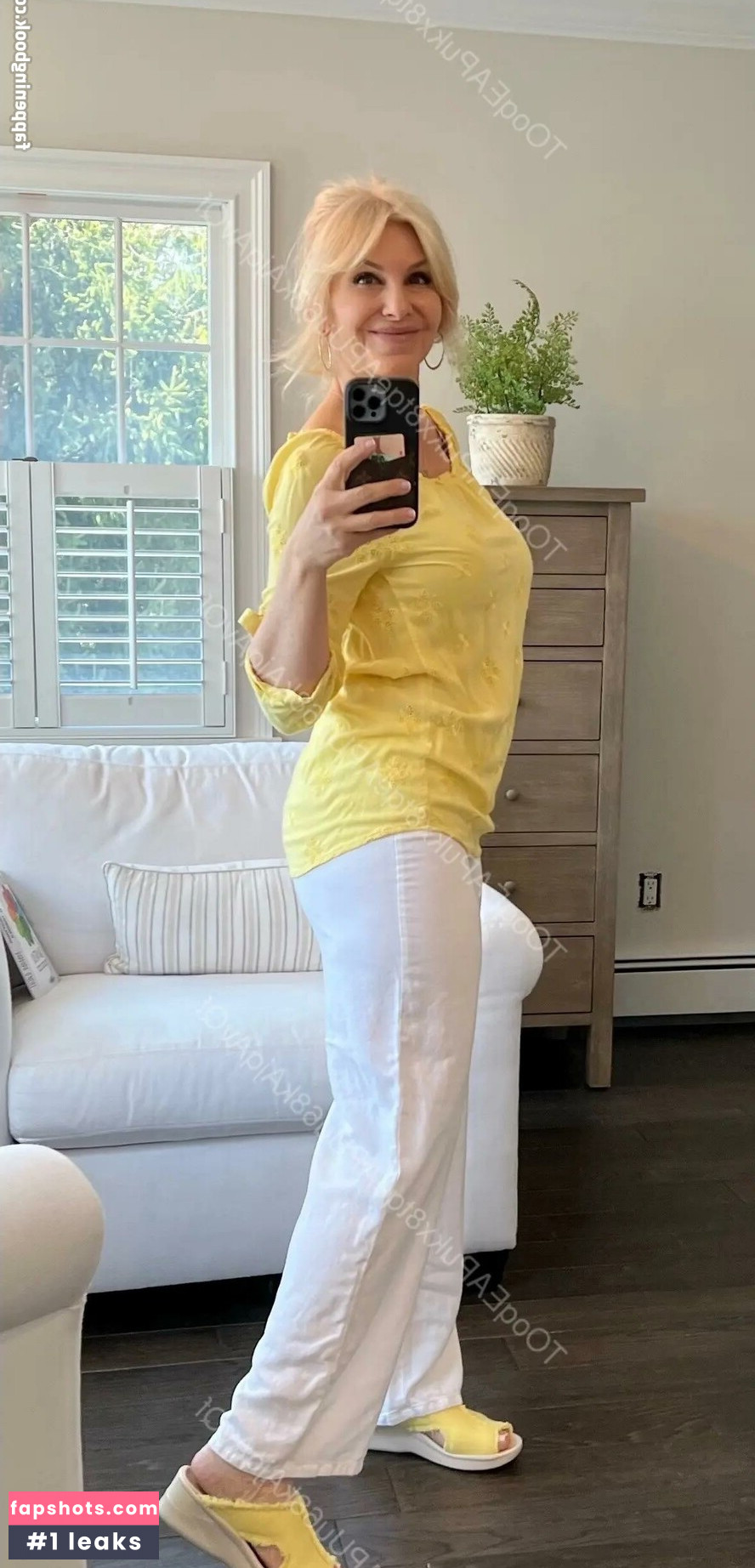 Donna Dalessandro gallery photo #46