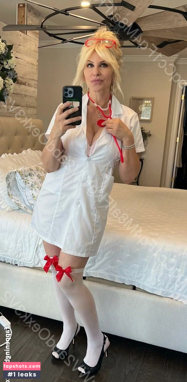 Donna Dalessandro gallery photo #10