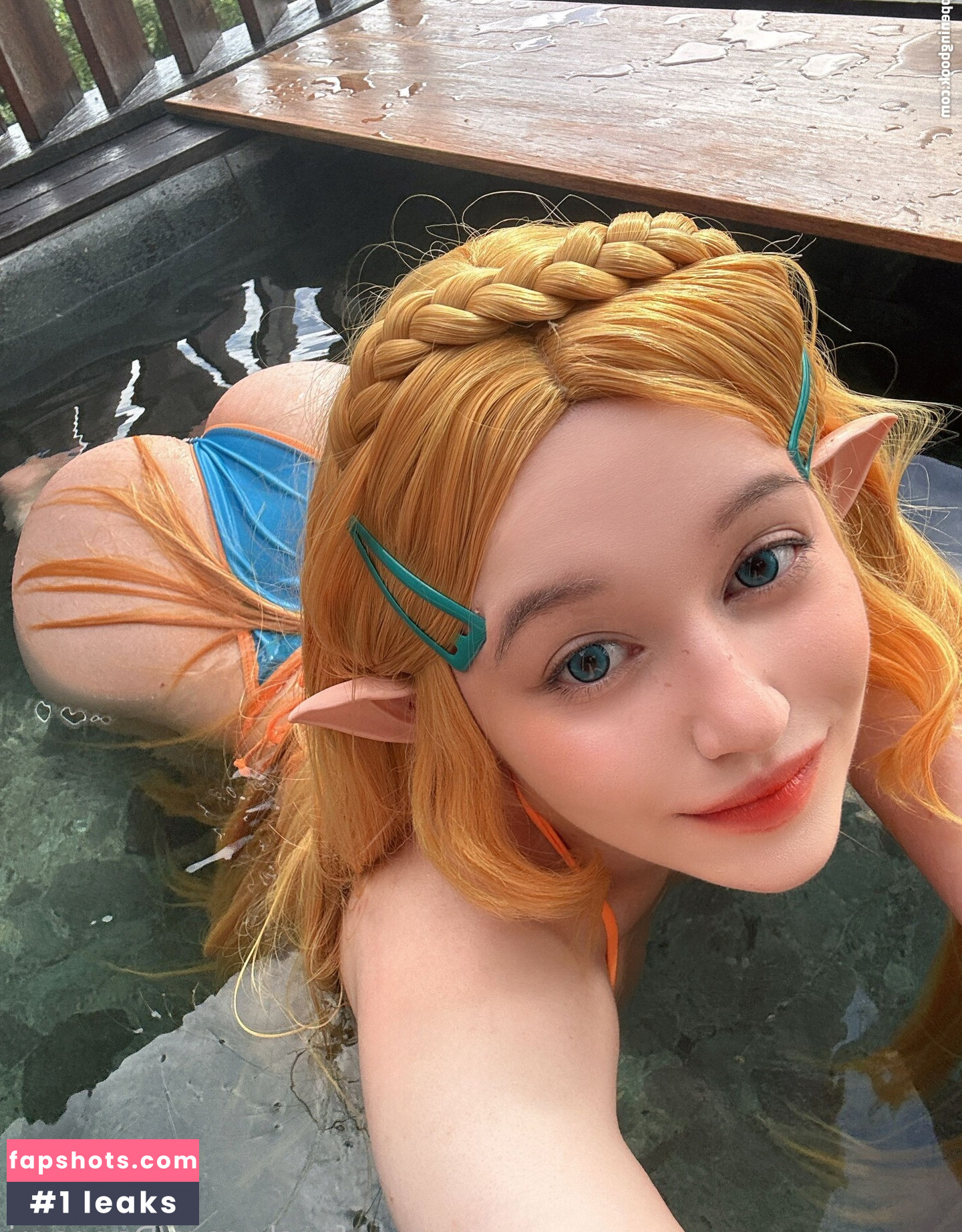 Donna Loli gallery photo #42