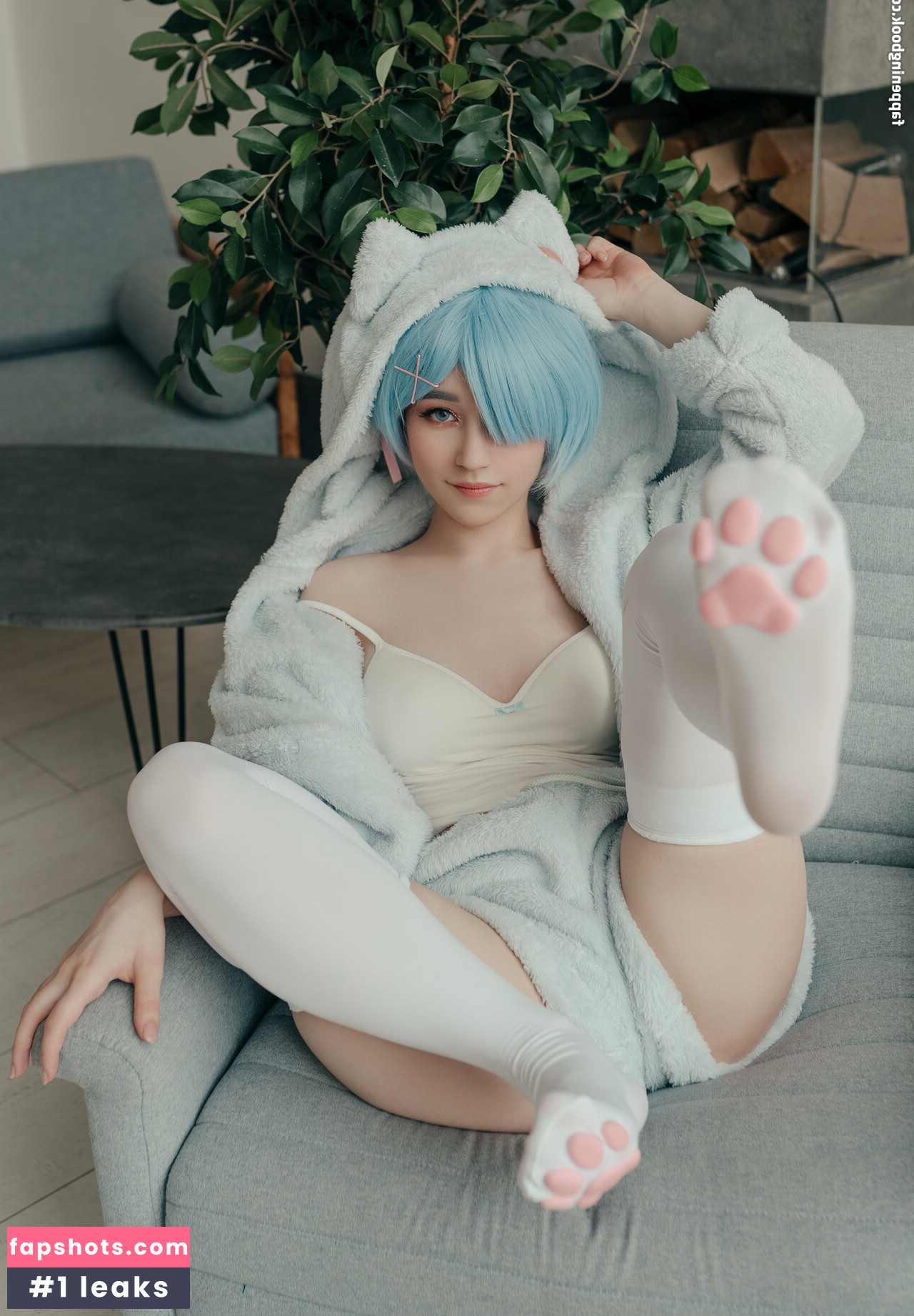 Donna Loli gallery photo #446