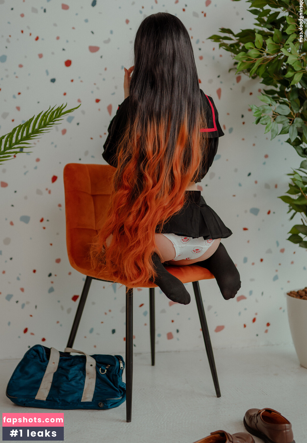 Donna Loli gallery photo #457