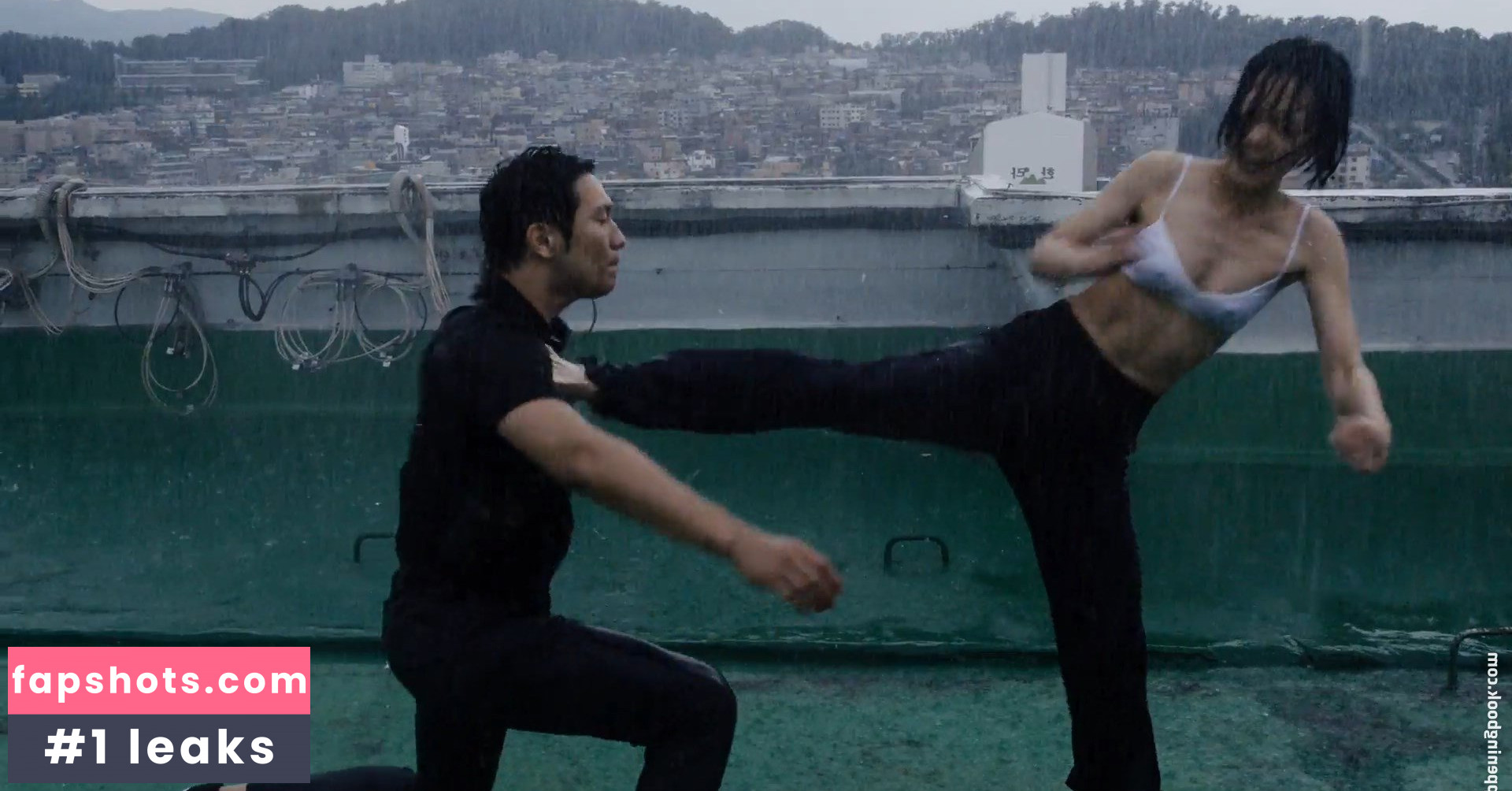 Doona Bae gallery photo #2