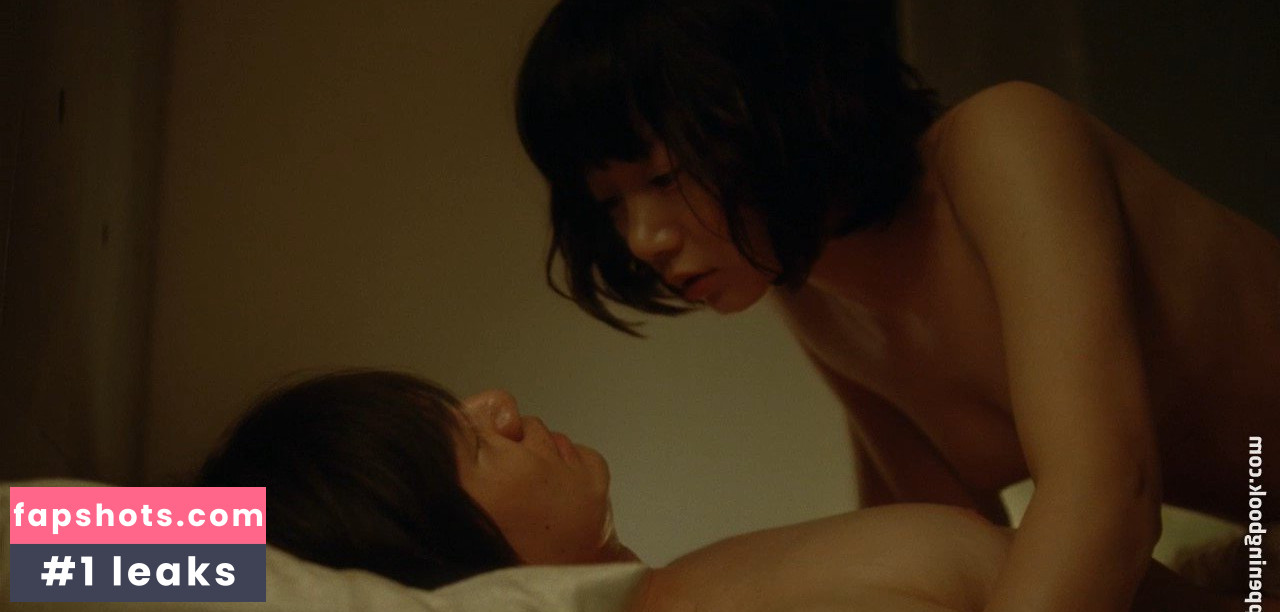 Doona Bae gallery photo #21