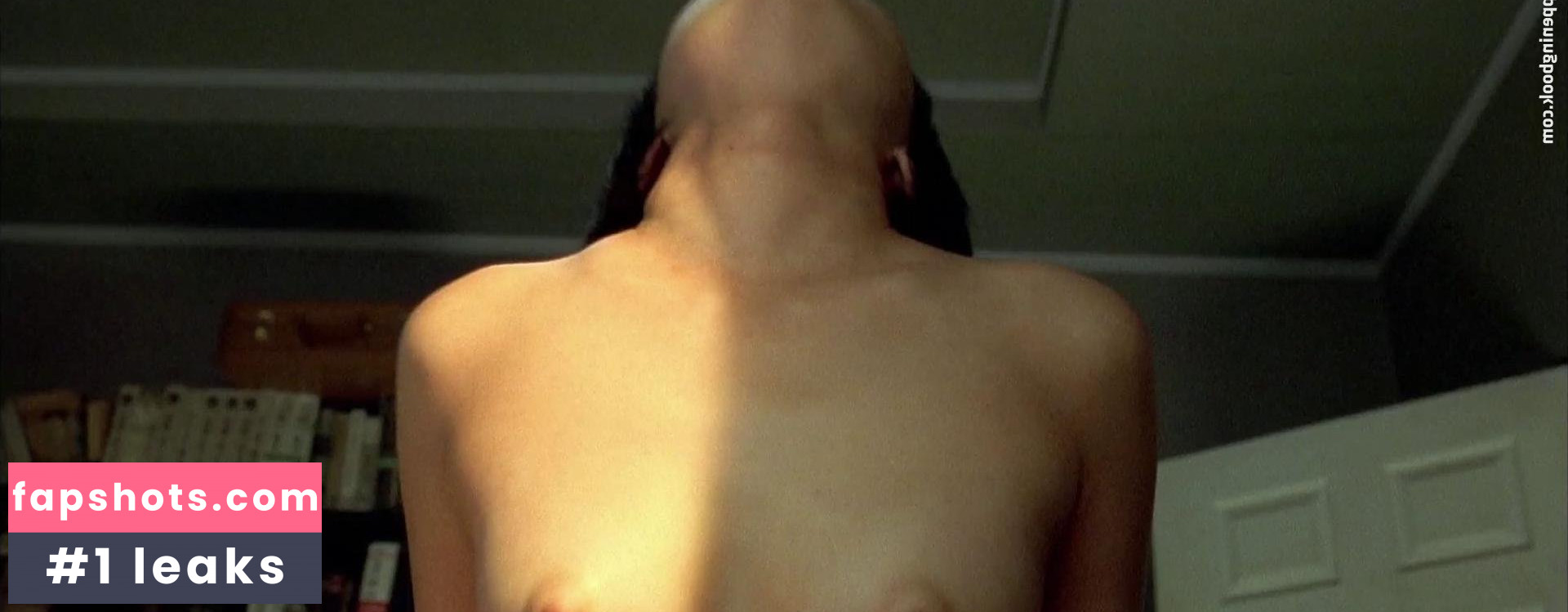 Doona Bae gallery photo #27