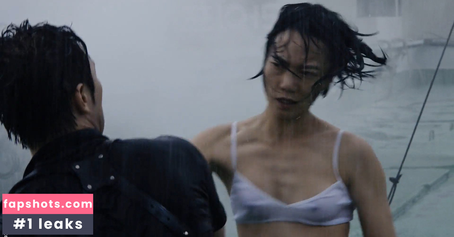 Doona Bae gallery photo #5