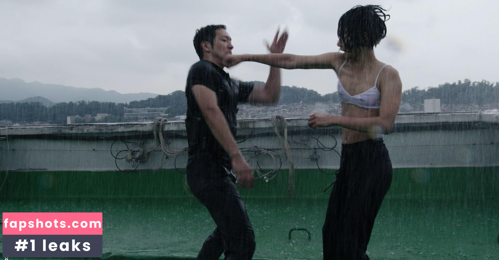 Doona Bae gallery photo #47